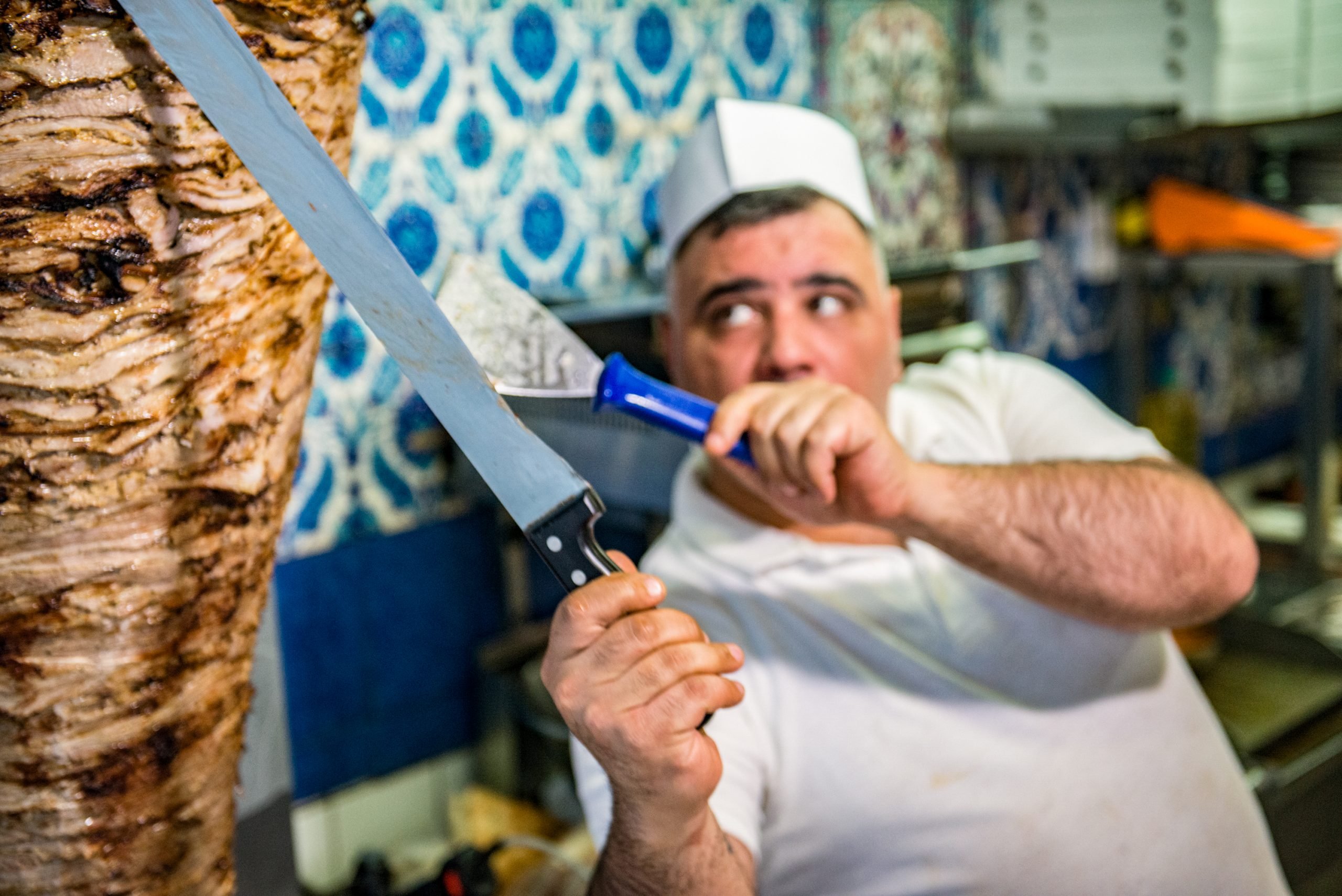 Dönerspieß im Doyum. Das Restaurant ist auch zu Ramadan in Berlin geöffnet