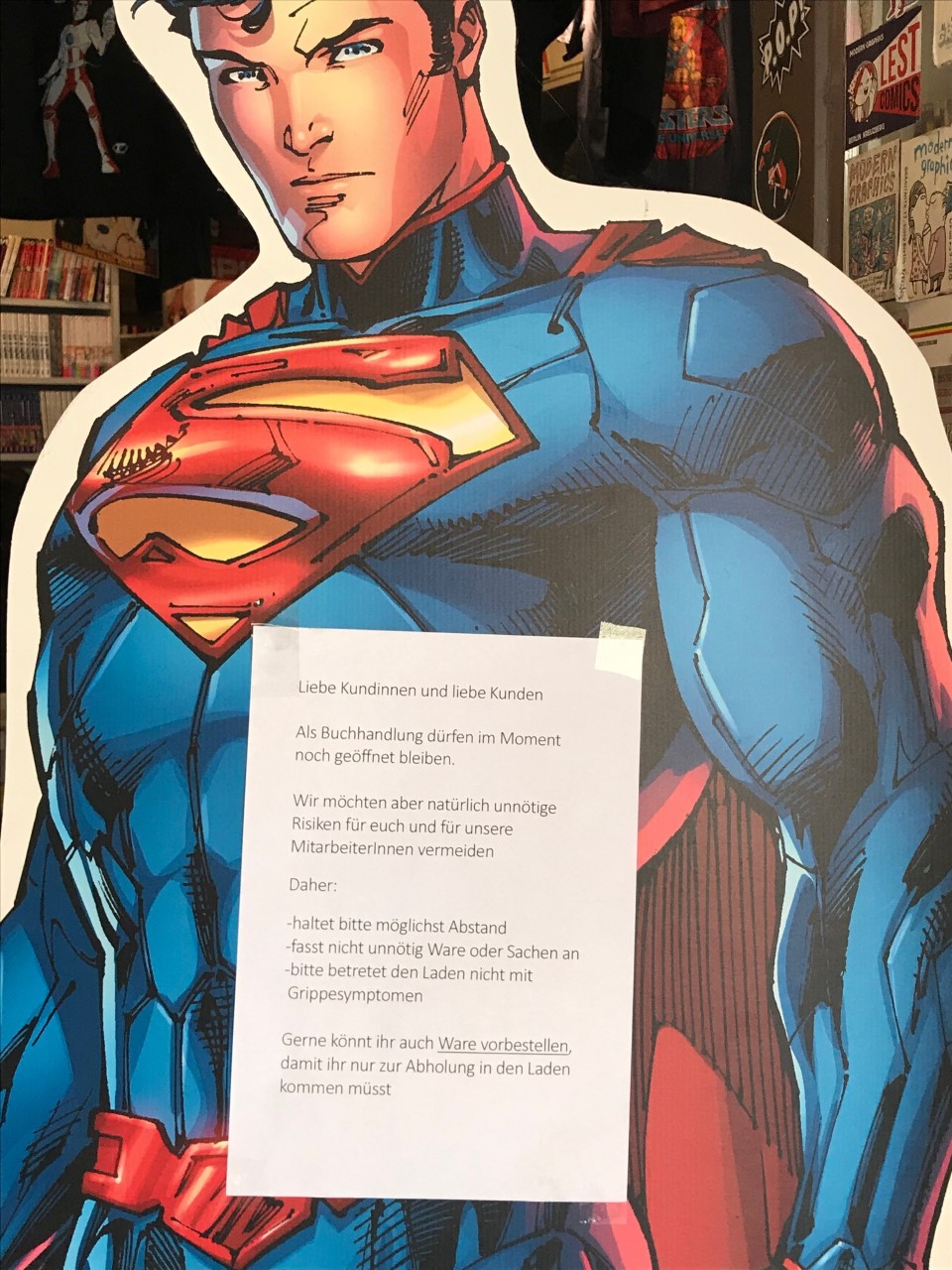 Bei Modern Graphics warnt Superman vor dem Virus. 