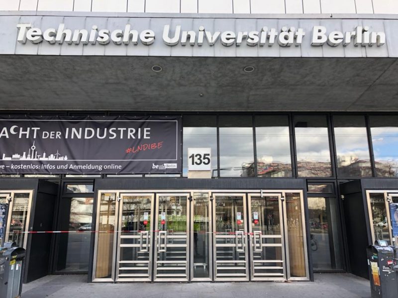 Das Hauptgebäude der TU Berlin bleibt wegen Corona geschlossen