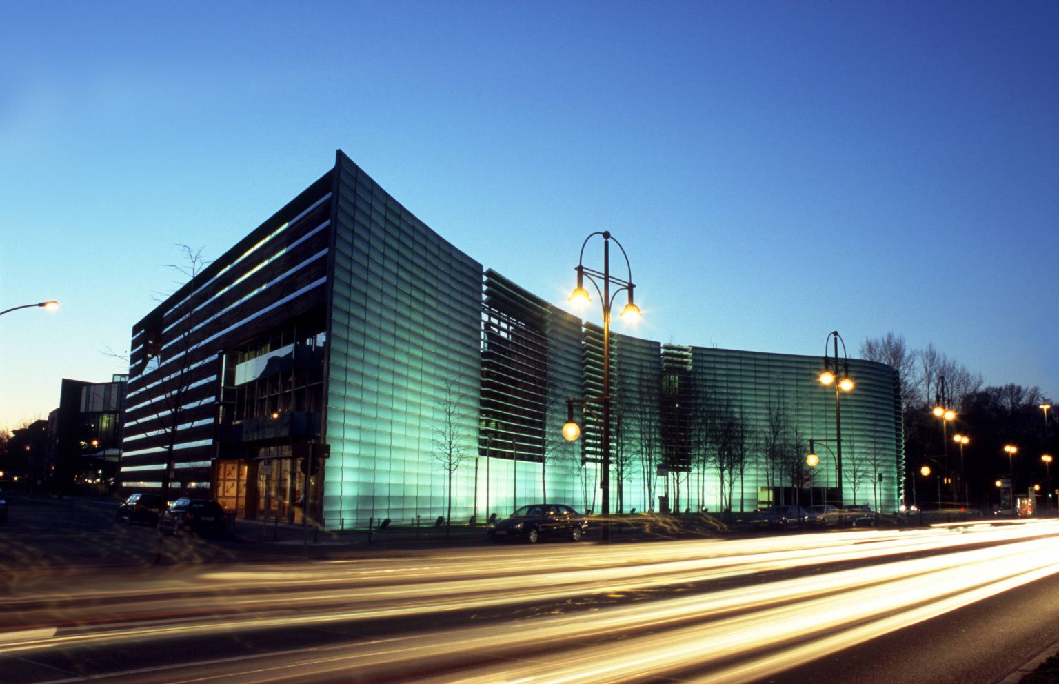 12 Botschaftsgebäude in Berlin, die nicht nur für Architekten spannend sind