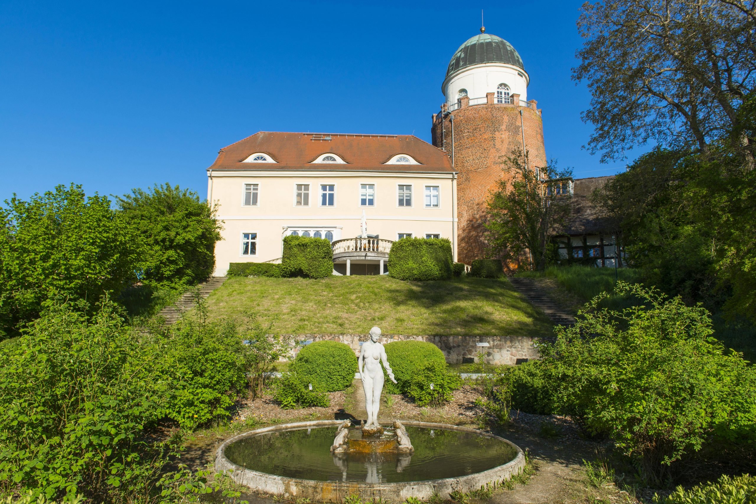 Park und Burg Lenzen, Besucherzentrum des Biosphärenreservat Flusslandschaft Elbe