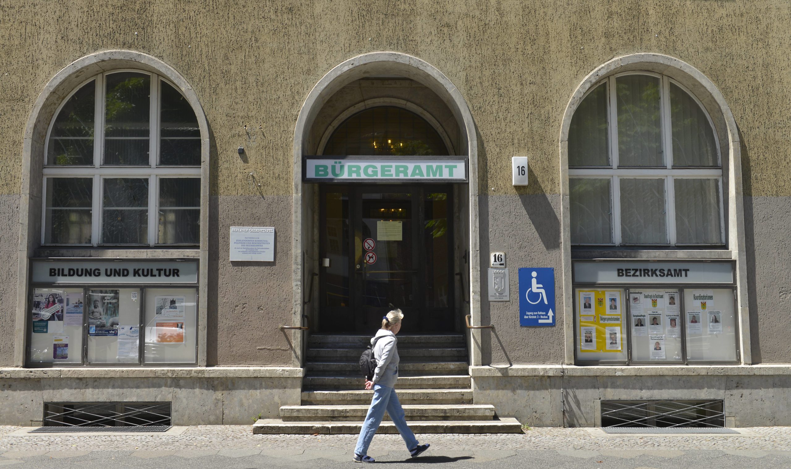 Die Bürgerämter in Berlin handeln fahrlässig, indem sie kaum Termine vergeben