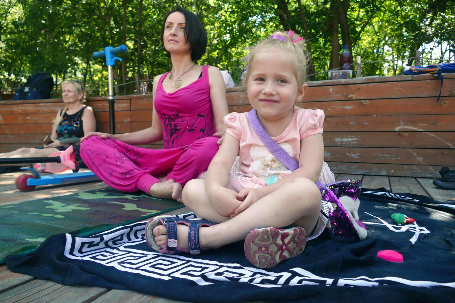 Sport Kinder Berlin Yoga ist eine Wohltat für Körper und Geist – auch schon für die Kleinsten. 