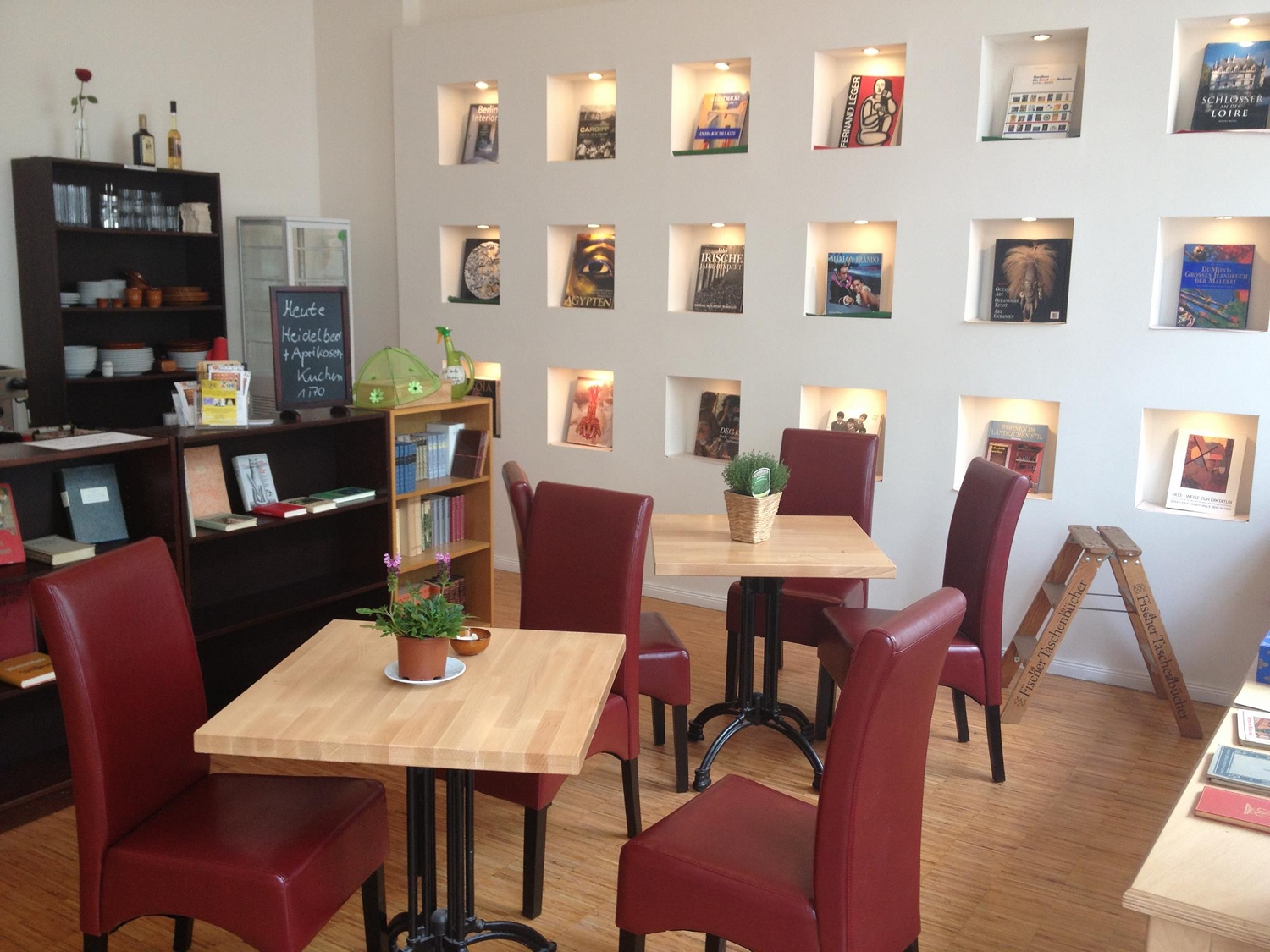 Ein Geheimtipp unter den Büchercafées ist das Antiquariat und Café Morgenstern. Foto: Morgenstern – Antiquariat und Café