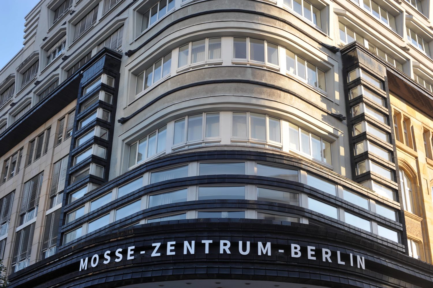 Ungewöhnliche Gebäude in Berlin: Gebäude des Mosse-Zentrum-Berlin in der Schützenstraße 25, Mitte. Foto: Imago/Klaus Martin Höfer