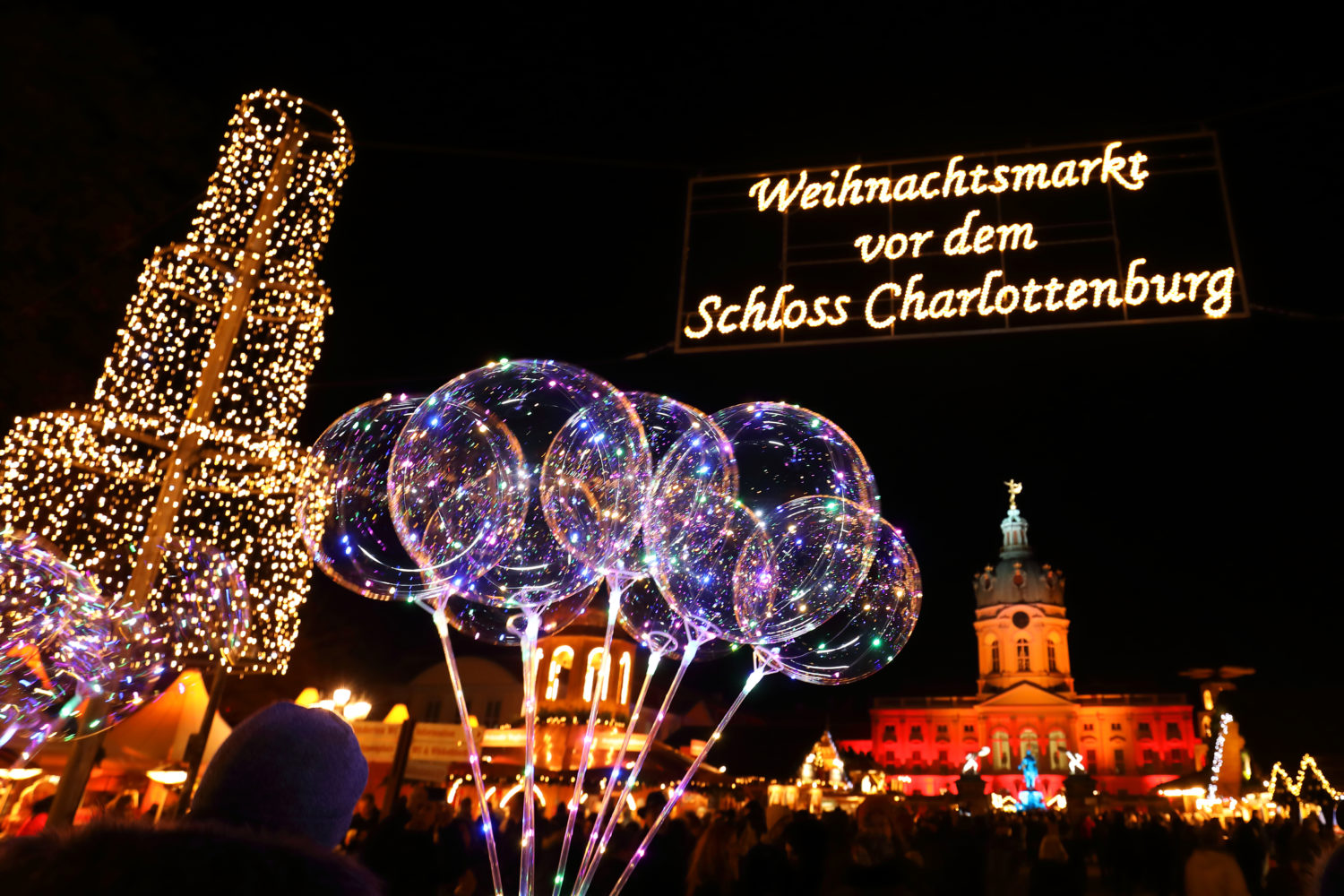 weihnachtsmarkt charlottenburg Für die Ausstellenden und die Verantwortlichen ist das Risiko zu hoch, den Weihnachtsmarkt vor dem Schloss Charlottenburg aufzubauen.