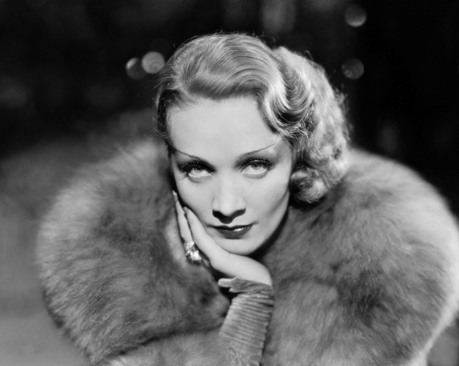 Marlene Dietrich ist eine Berlinerin, die es bis nach Hollywood schaffte.