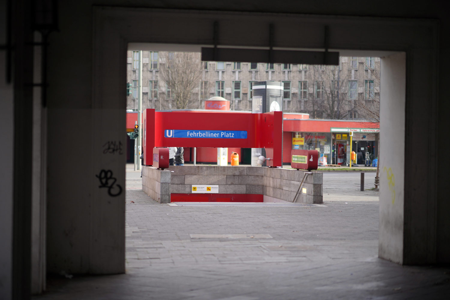 Pop-Architektur der 1970er-Jahre am Fehrbelliner Platz. Foto: Imago/Stefan Zeitz