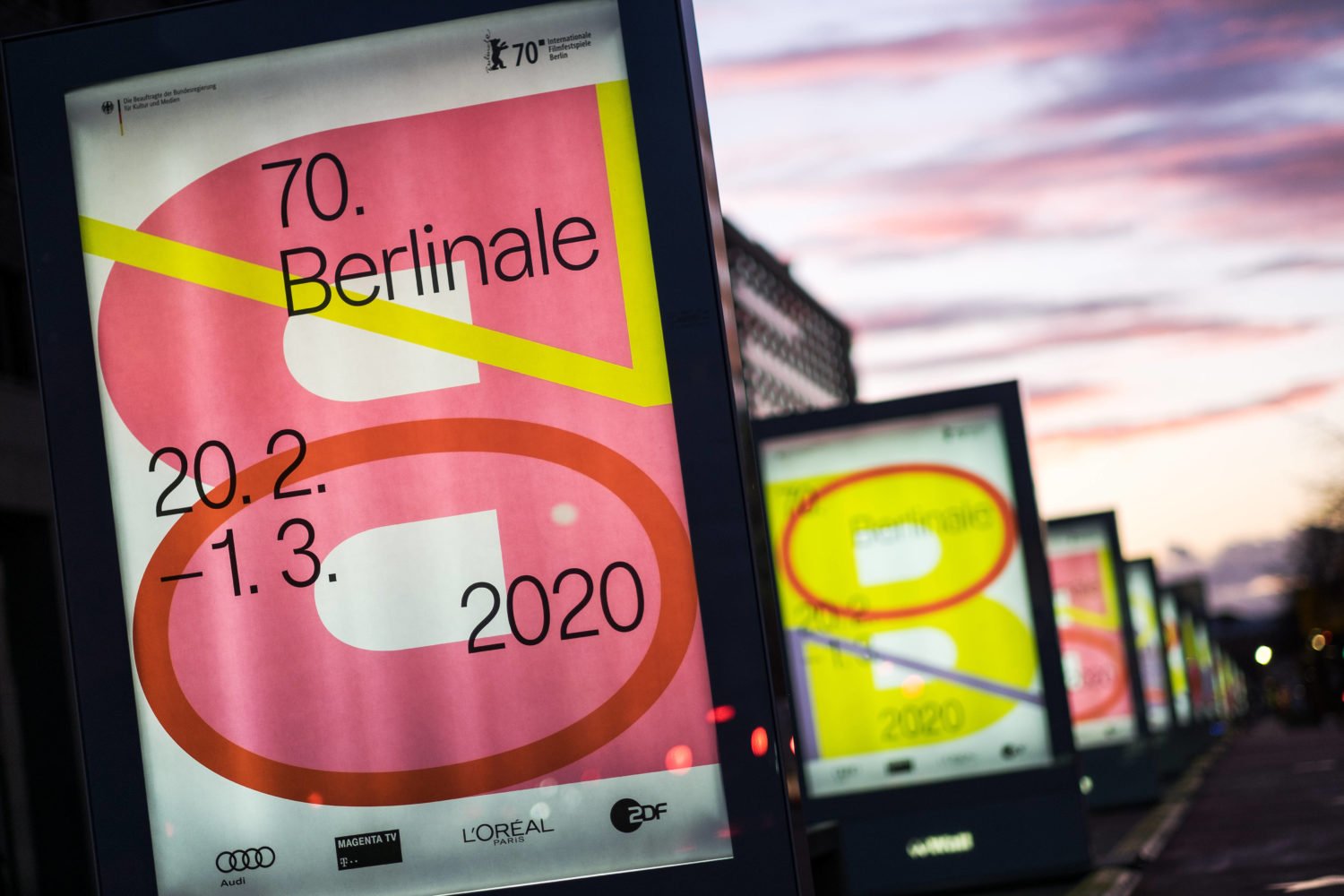 Berlinale-Plakate für die 70. Internationalen Filmfestspiele Berlin am Potsdamer Platz. Foto: Imago/Snapshot Photography/K. M. Krause