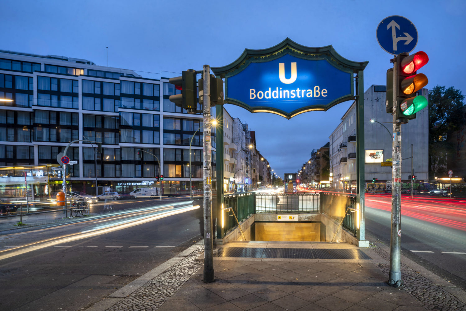 Unter der Hermannstraße verläuft der letzte Abschnitt der U8. Foto: Imago Images/Travel-Stock-Image