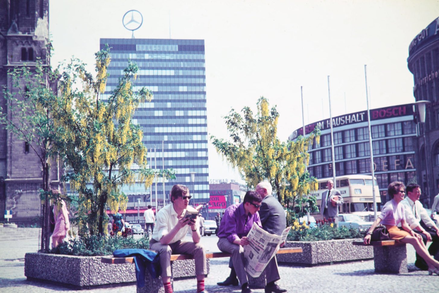 Das Herz von West-Berlin schlug rund um das Europa Center, Aufnahme aus den 1970er-Jahren. Foto: Imago/Serienlicht