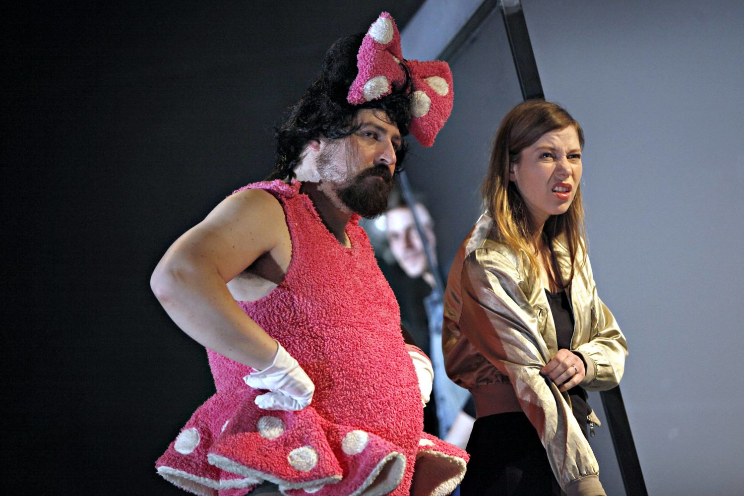 Szenenbild aus Patrick Wengenroths Adaption von "Wir Kinder vom Bahnhof Zoo" an der Schaubühne, Februar 2011. Foto: Imago/drama-Berlin.de