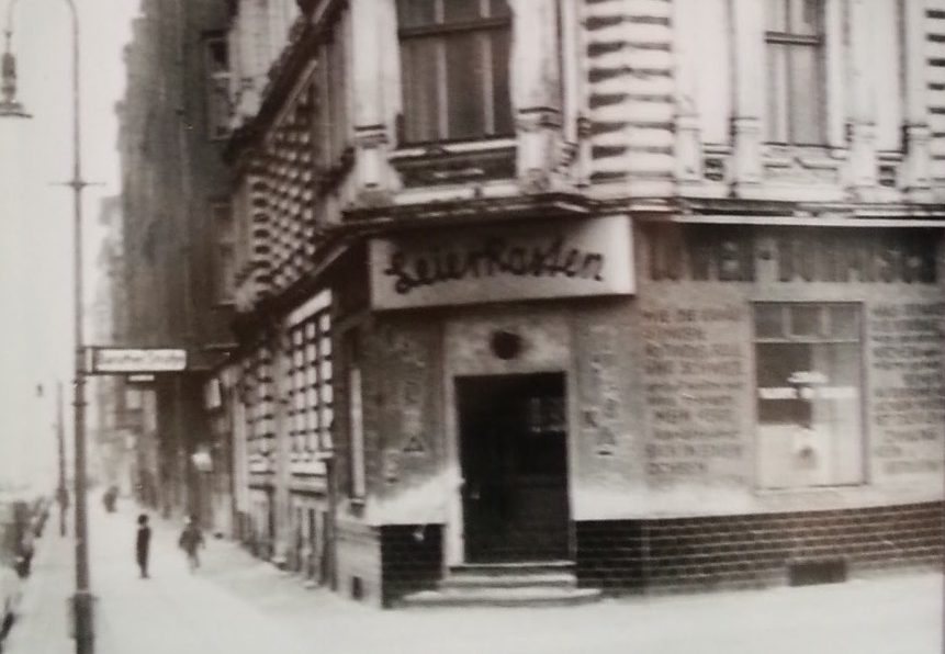 Künstlerkneipe Leierkasten in Kreuzberg, 1960er-Jahre. Foto: Mellebga/Wikimedia Commons/CC BY 4.0