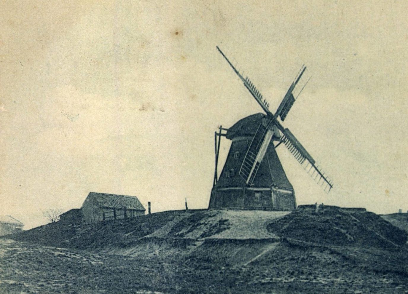 Letzte Windmühle vor dem Abbruch, Rixdorf in Neukölln, um 1899. Foto: Imago/Arkivi
