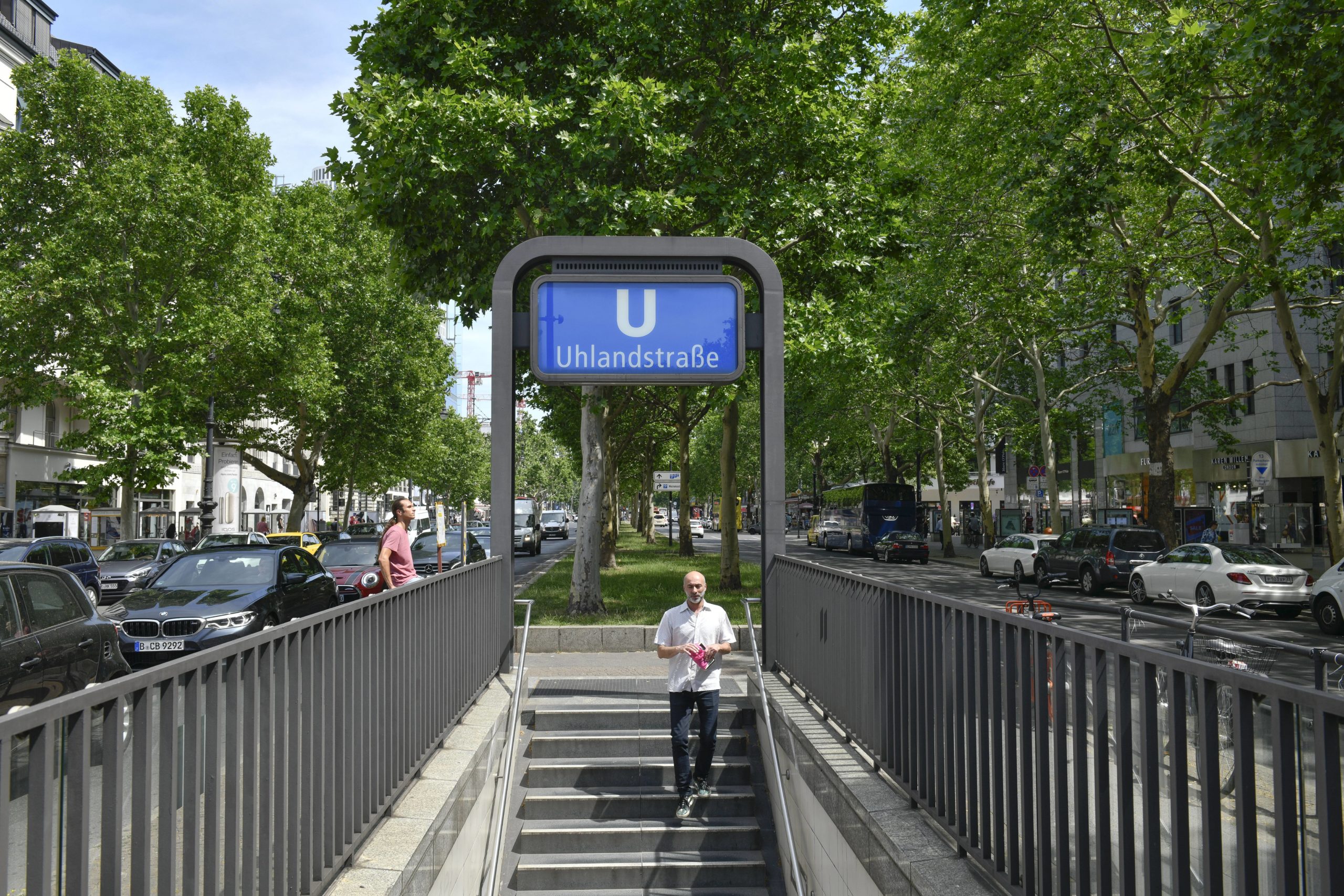 Die Station ist Endhaltestelle der U1, die Uhlandstraße kreuzt den Kurfürstendamm.  Foto: Imago/Schöning