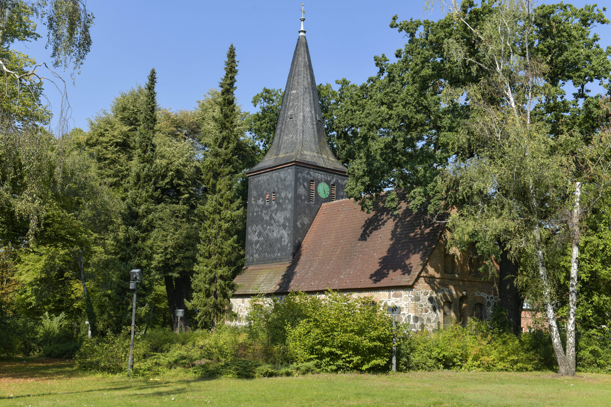 Dorfkirche in Alt-Wittenau, Reinickendorf. Foto: Imago/Schöning