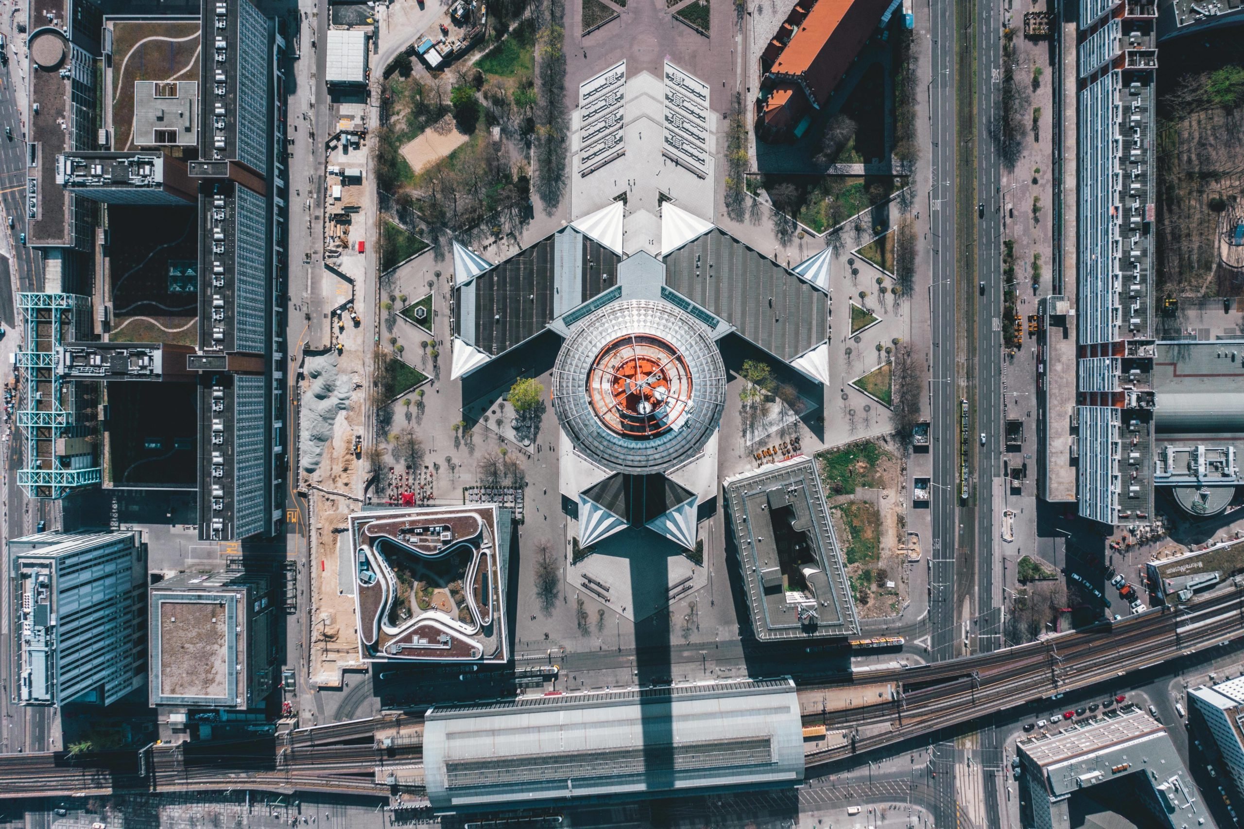 Luftaufnahme vom Fernsehturm am Alexanderplatz. Foto: Imago/Panthermedia