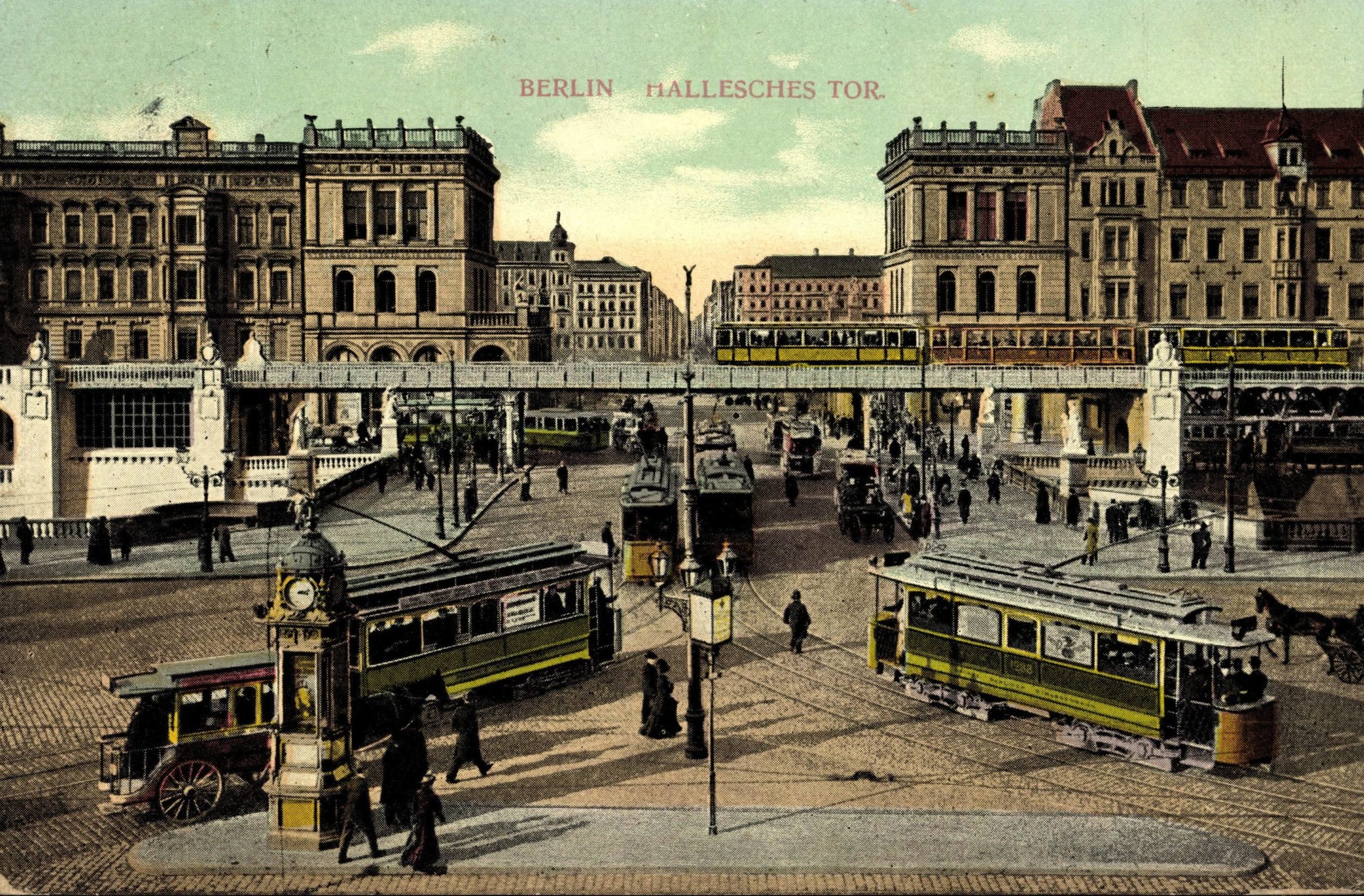 Straßenbahnen am Halleschen Tor, um 1907. Foto: Imago/Arkivi
