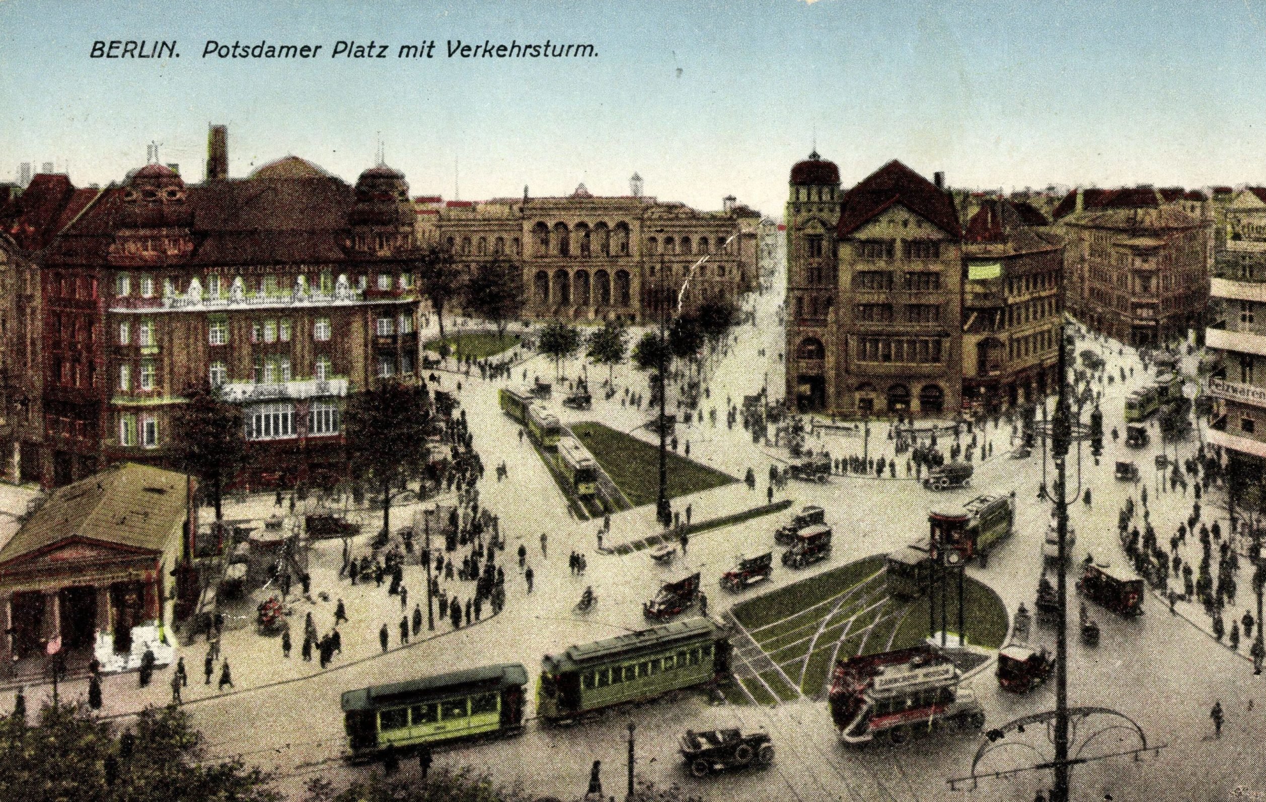 1920er in Berlin: Der Potsdamer Platz mit Verkehrsturm, 1926. Foto: Imago/Arkivi 