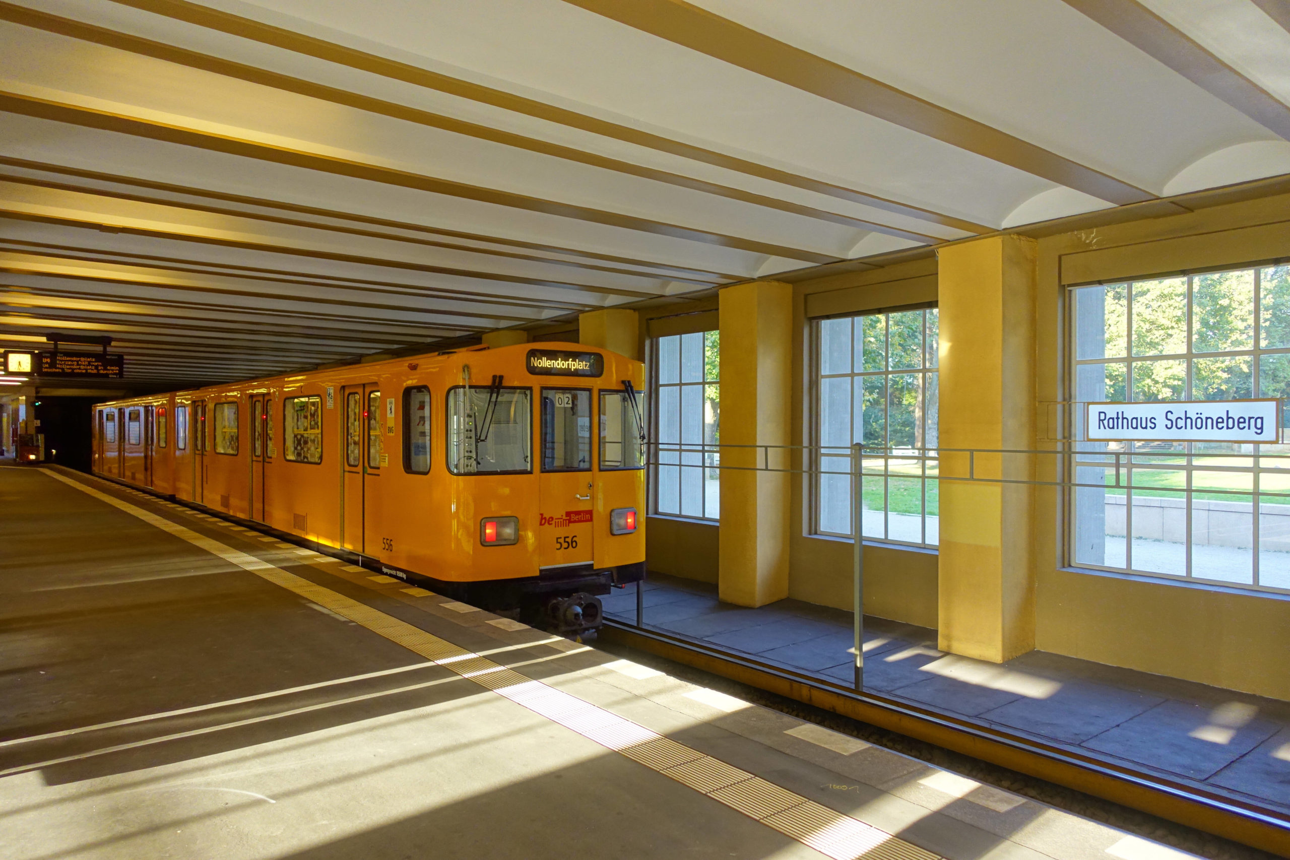 Die U4 ist die kürzeste U-Bahn-Strecke in ganz Berlin. eine Fahrt lohnt sich dennoch, da Schöneberg viel zu bieten hat. Foto: Imago/viennaslide