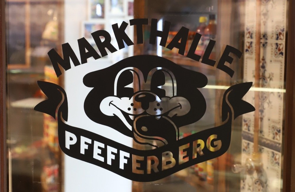 Markthalle in Berlin Pfefferberg Logo