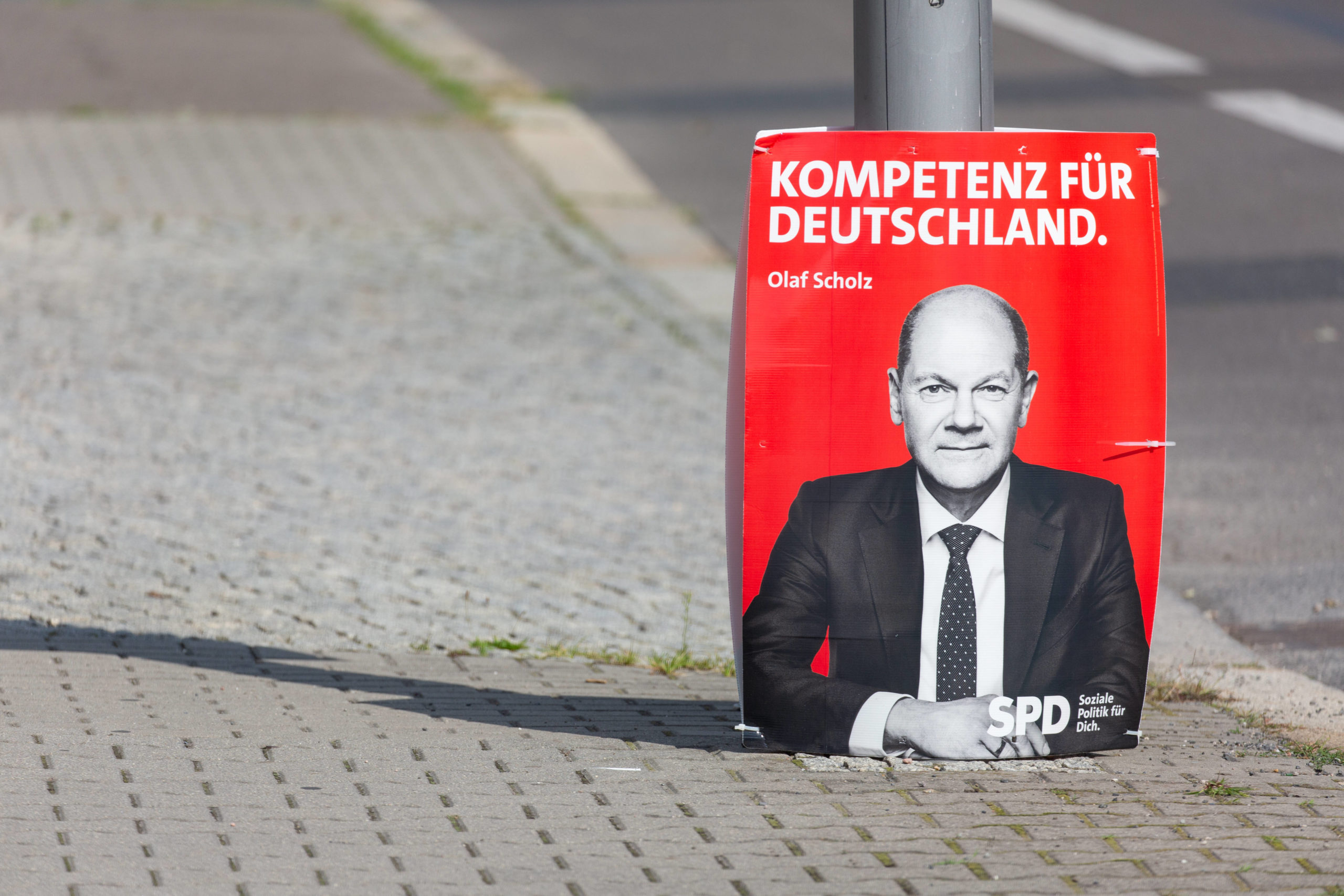 Wahlplakat der SPD in Berlin. Foto: Imago/Dirk Sattler