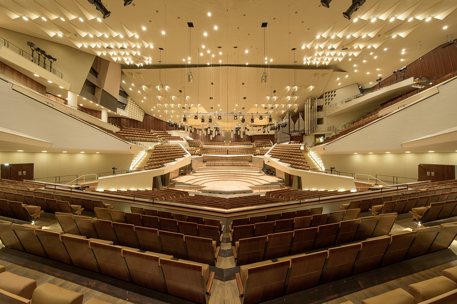 Wo die Magie geschieht: Im Großen Saal der Philharmonie Berlin. Foto: H. Schindler