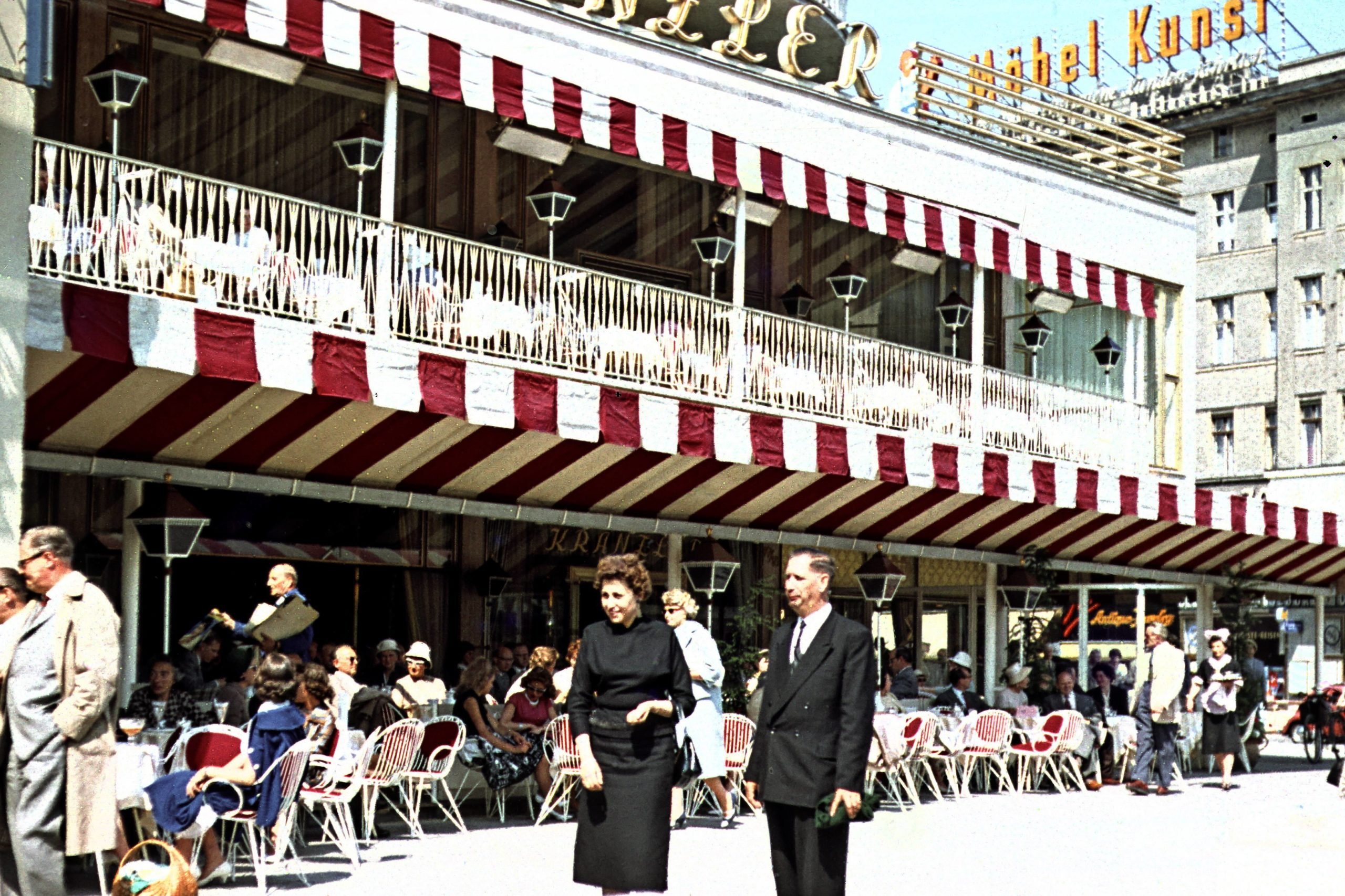 Das Kranzler in Charlottenburg, um 1956. Foto: Imago/Ralph Peters