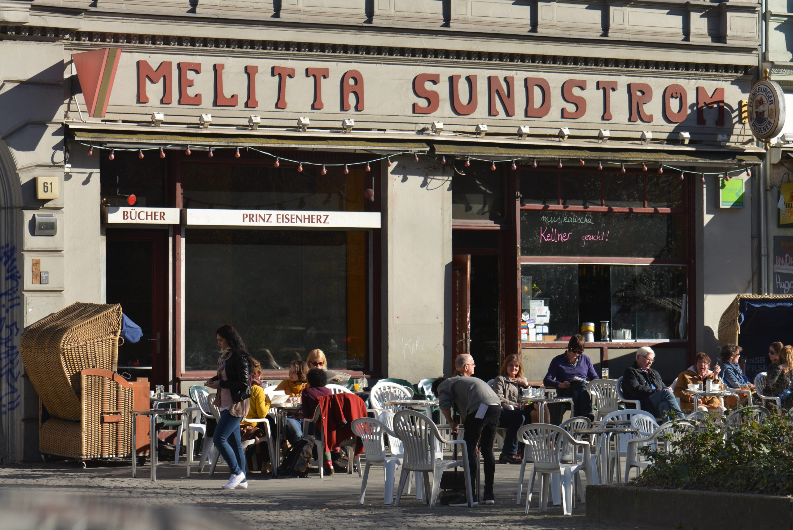 Berliner Cafés: Melitta Sundström am Mehringdamm in Kreuzberg. Foto: Imago/Schöning