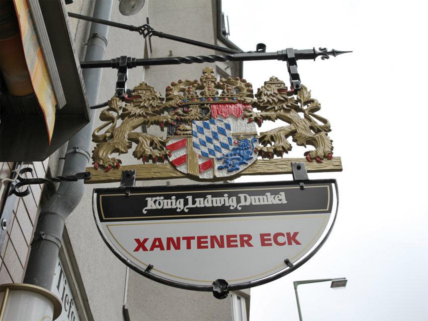 Das urige Restaurant findet ihr direkt an der Xantener Straße. Foto: Xantener Eck