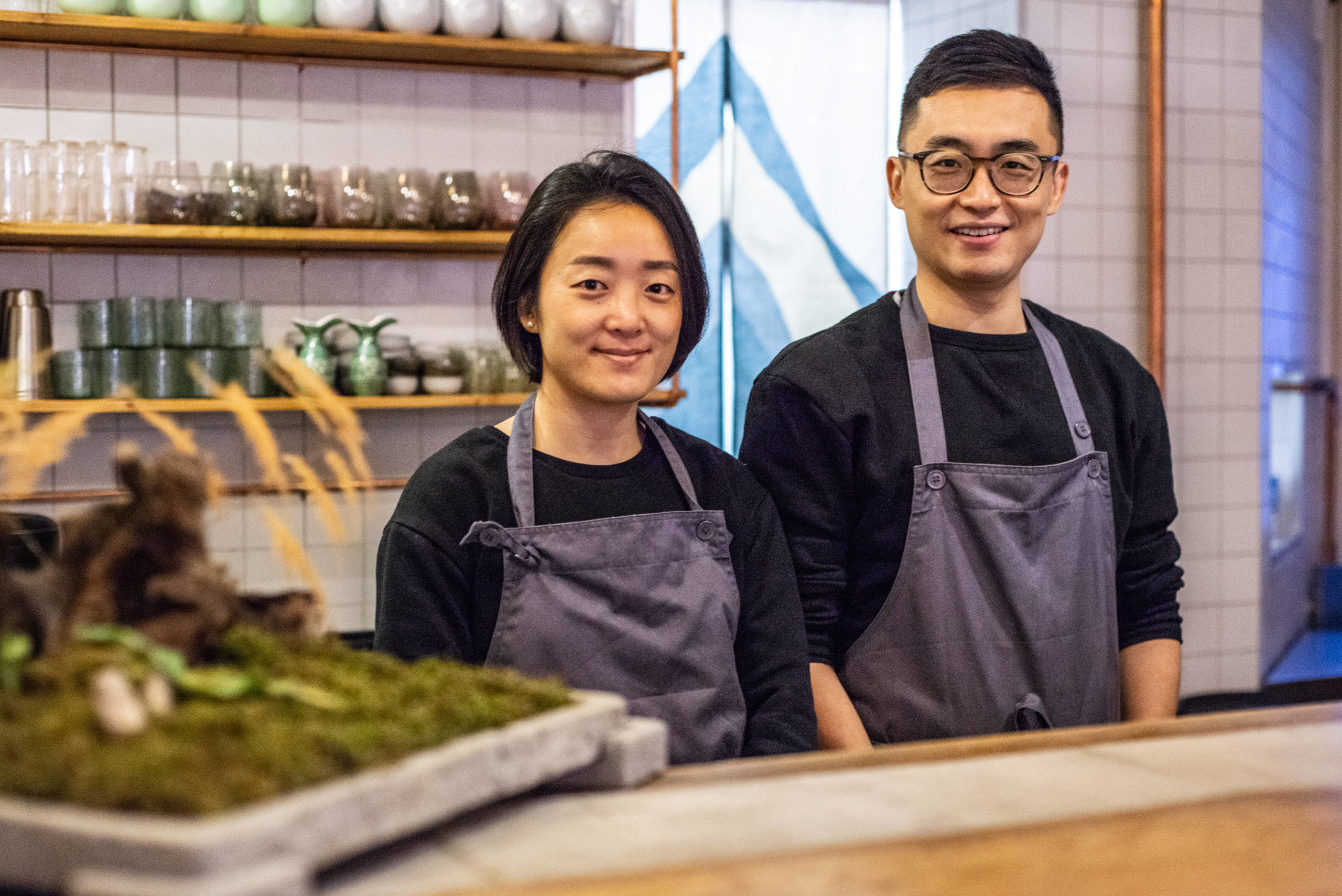Die Betreiber des chinesischen Restaurants Kong – Tong Liu and Ling Ma. Foto: Imago/F. Anthea Schaap