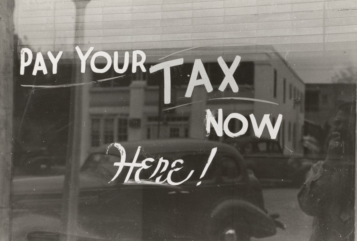 Von Homeoffice bis Kirchensteuer: Einige Steuern sind für Selbstständige absetzbar. Foto: Unsplash/The New York Public Library