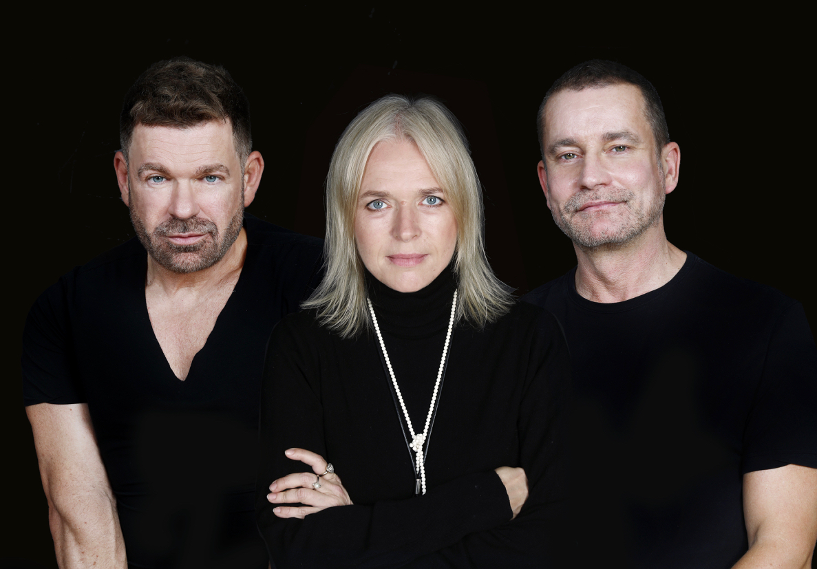 Die Köpfe hinter dem Musical "Ku’damm 56": Peter Plate, Annette Hess und Ulf Sommer. Foto: Ferran Casanova