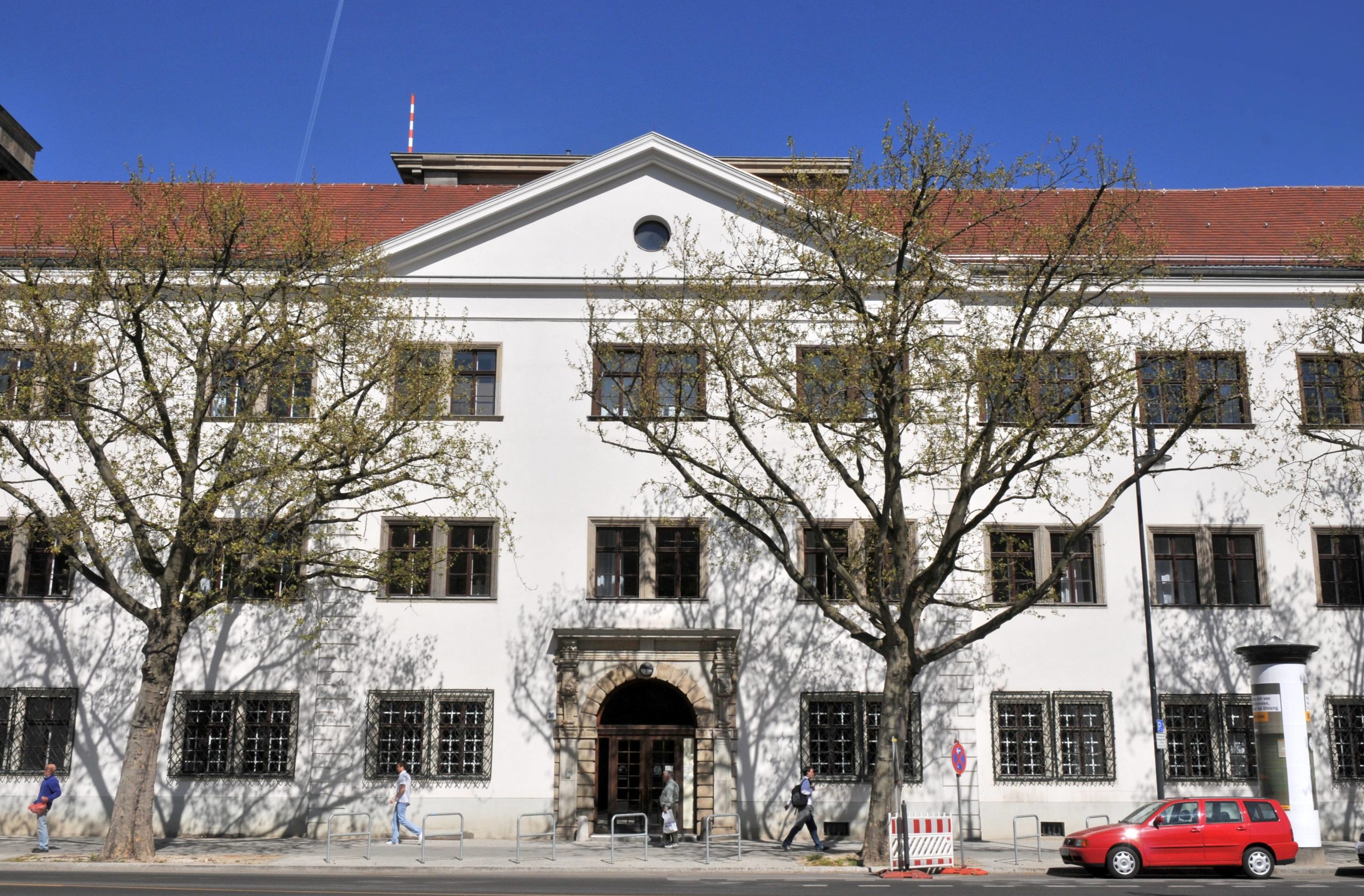 Der Alte Marstall ist ein barocker Zweckbau – und eins der ältesten Gebäude in Berlin. Foto: Imago/Schöning