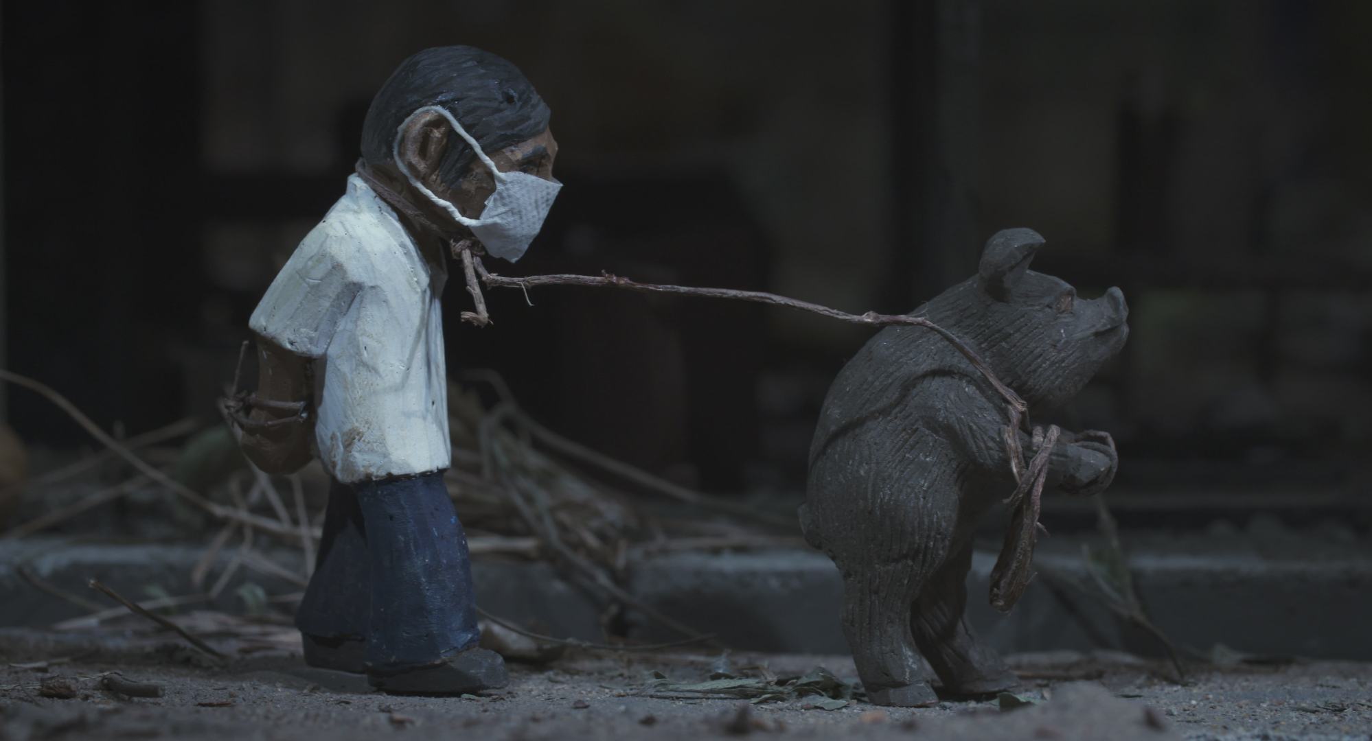Puppenspiel und die Frage nach dem Verhältnis von Mensch und Tier: Gibt es den Silbernen Bären für "Everything Will Be Ok"? Foto: CDP, Anupheap Production