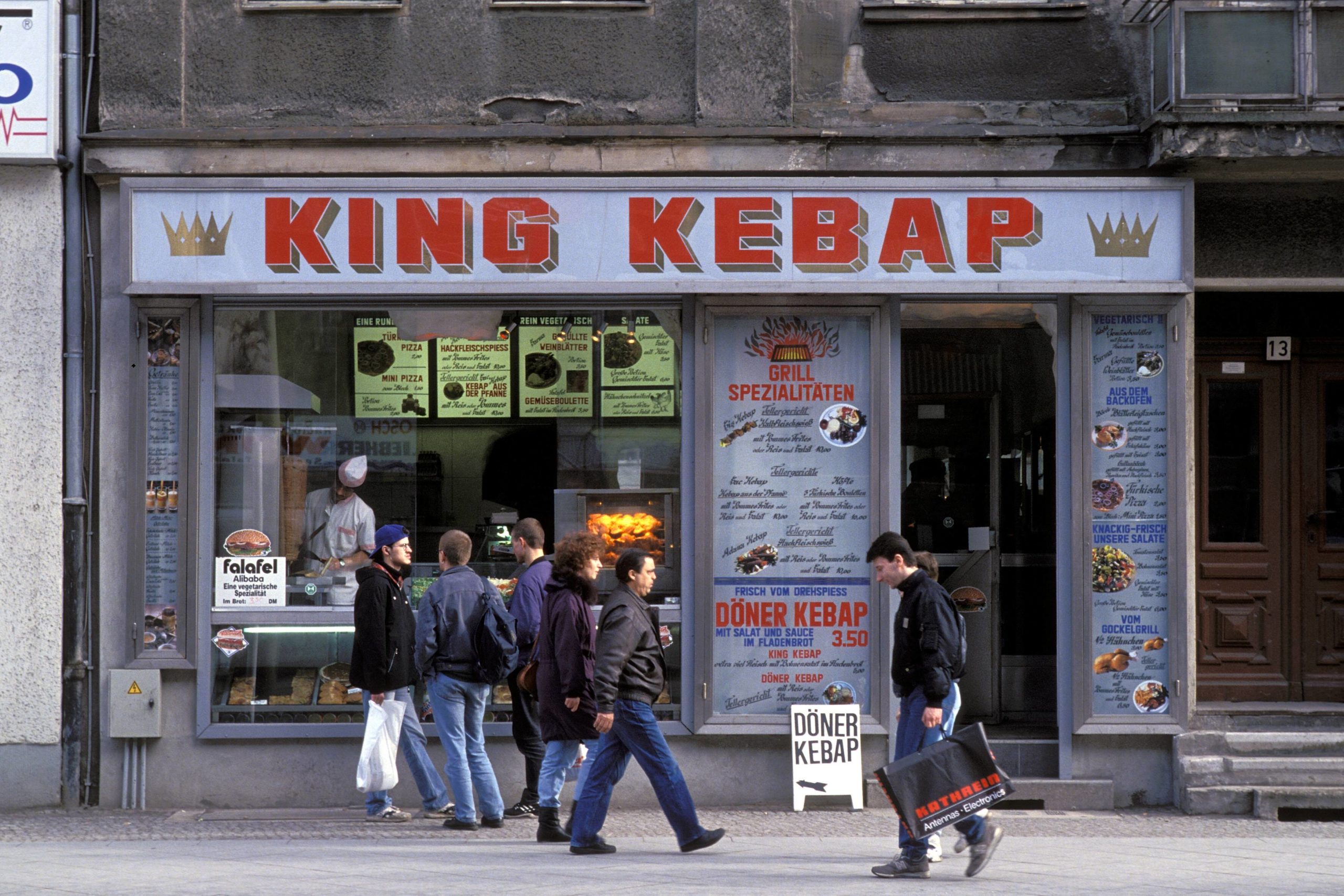 King-Kebap-Imbiss in der Bahnhofstraße in Köpenick: Foto: Imago/Günter Schneider