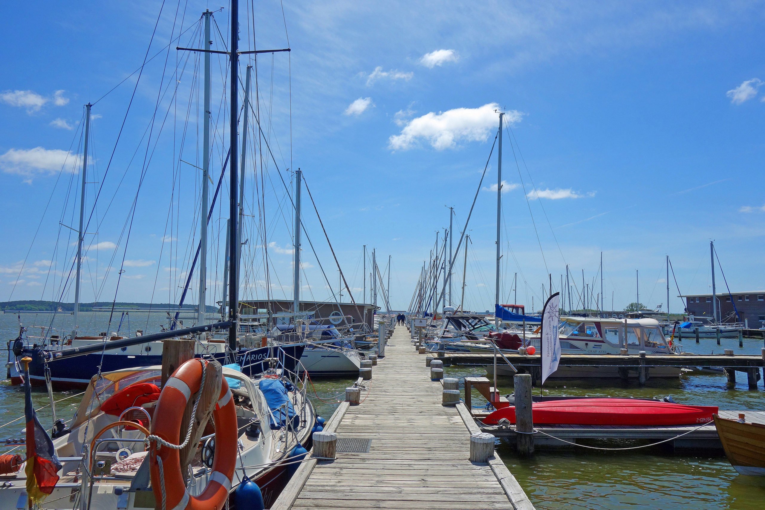 Usedom Tipps Der kleine Naturhafen Krummin bietet beides: Abgeschiedenheit, aber auch regelmäßige kulturelle Events.