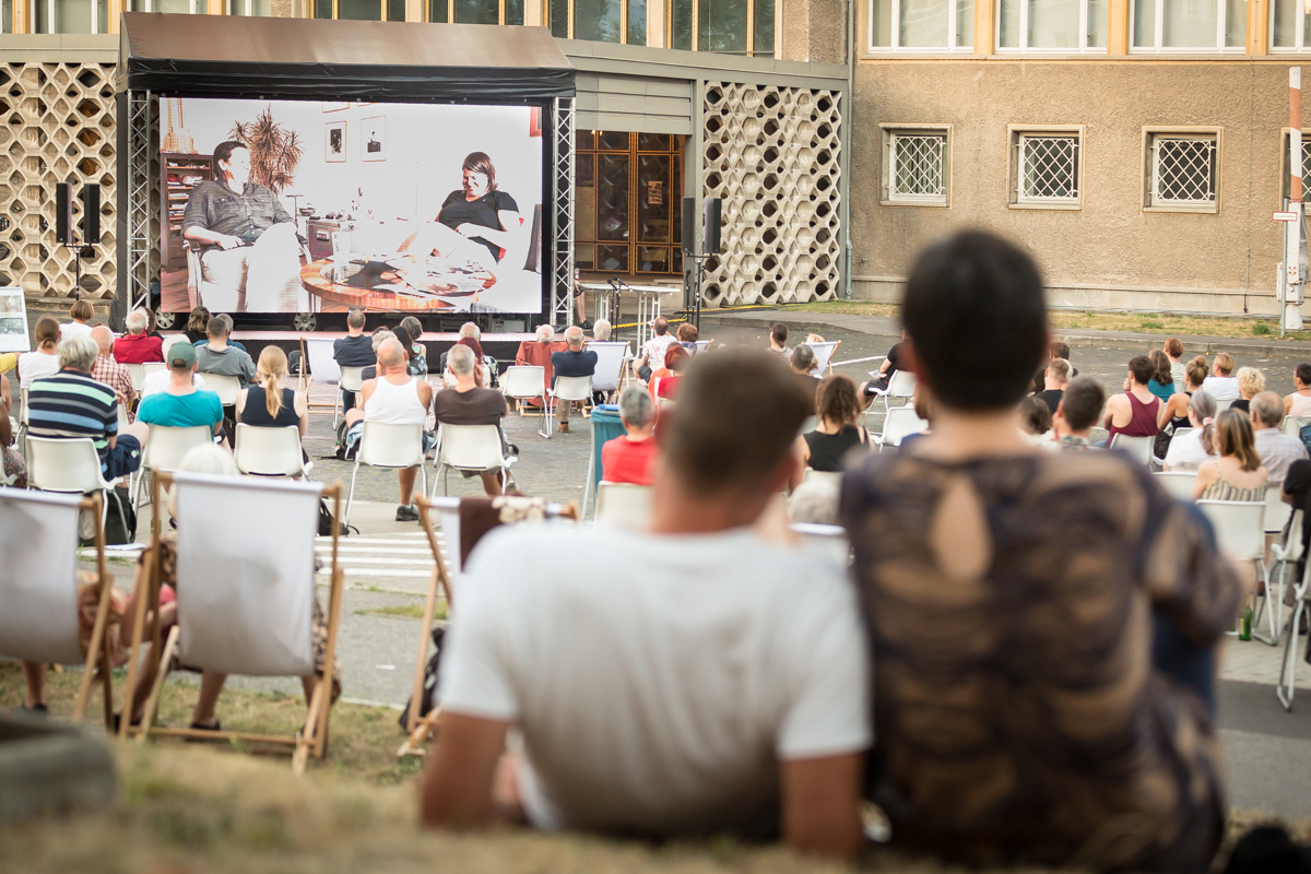 Veranstaltungen im August in Berlin Auf dem Gelände der Stasi-Zentrale Berlin findet seit 2020 jährlich „Campus-Kino. Filme in der Stasi-Zentrale“ statt.