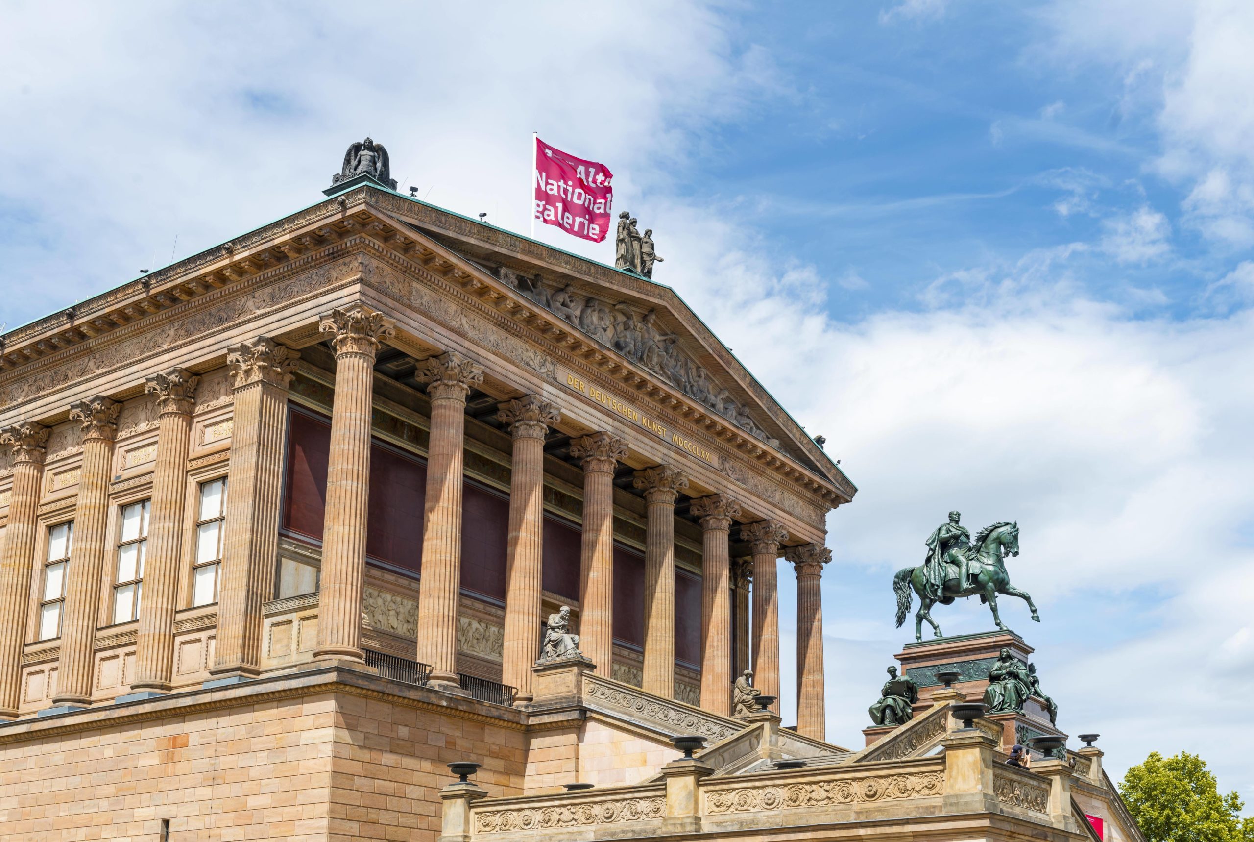 visit berlin museums