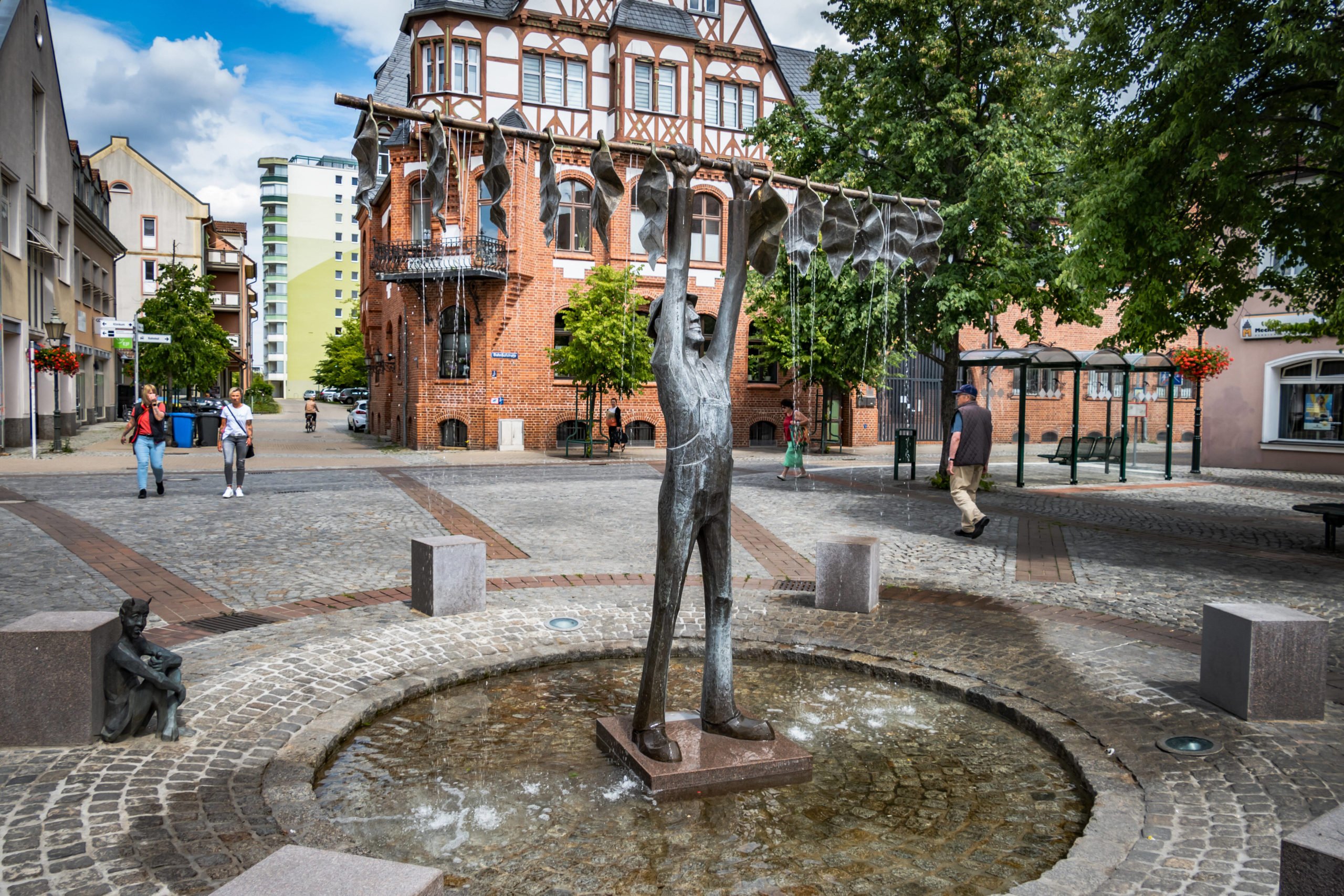 Unsere Radreise führte uns bis nach Schwedt zum Tabakbrunnen. Foto: Imago/Jürgen Ritter