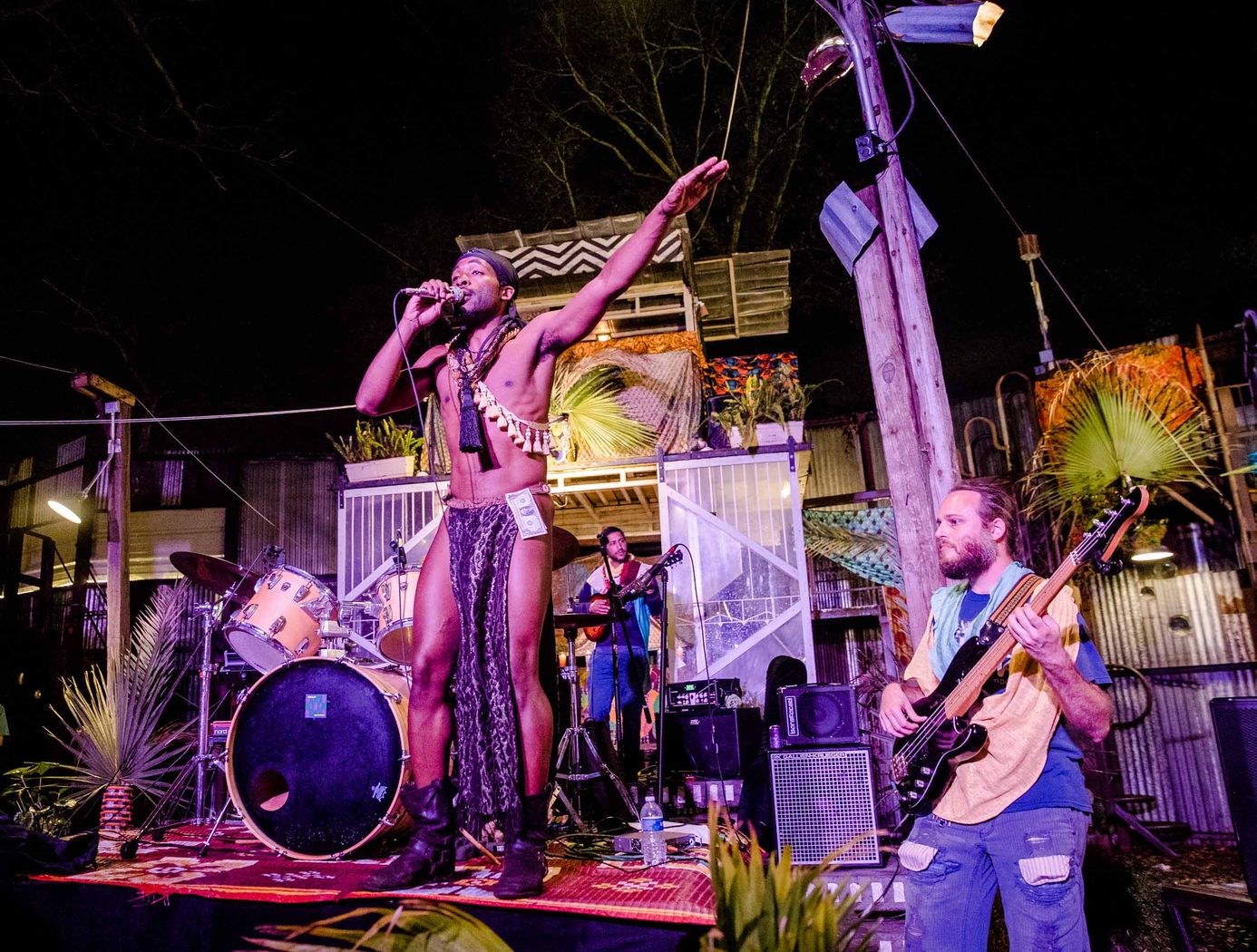 Wassermusik 2022- Die 14-köpfige Band Kumasi gründete sich im Jahr 2014 in New Orleans. Foto: Promo