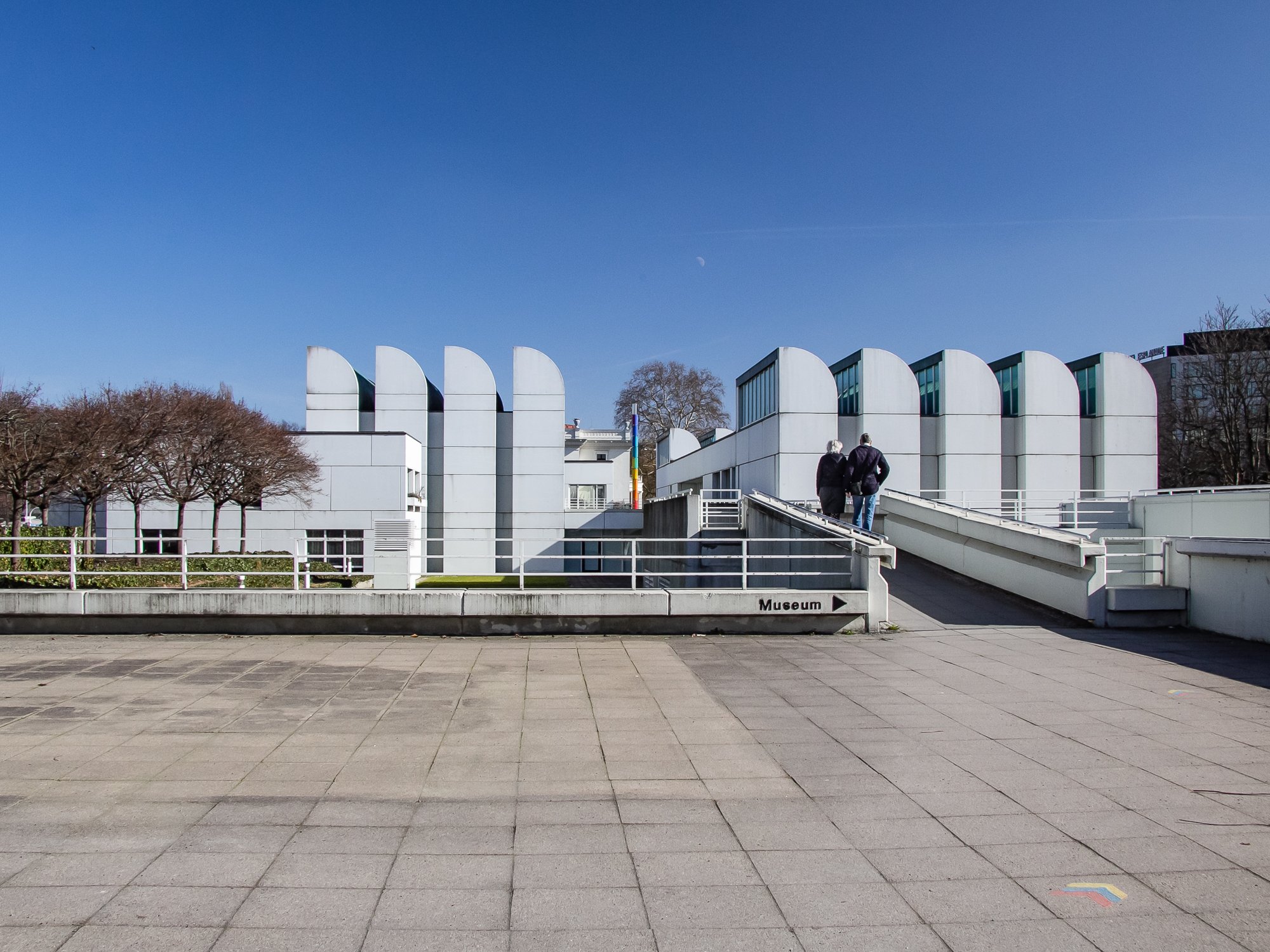 Das Bauhaus-Archiv von Walter Gropius. Foto: Fiona Hirschmann
