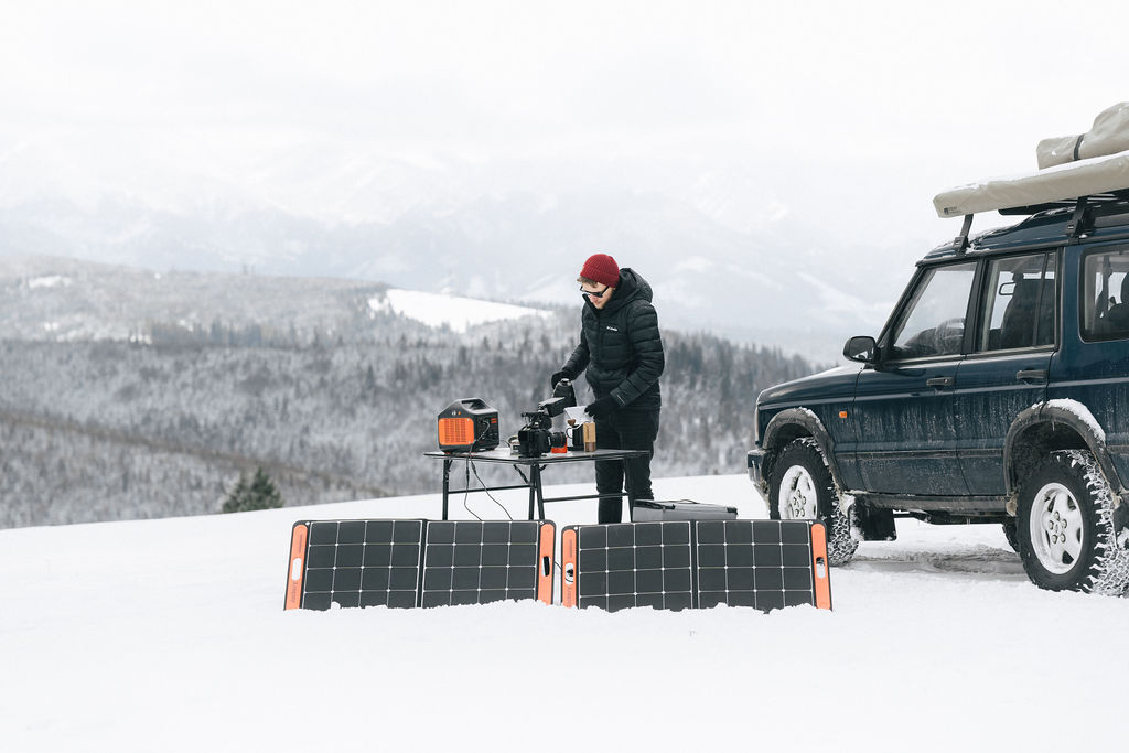Winterlandschaften fotografieren mithilfe des Solargenerator 1000. Foto: Jackery