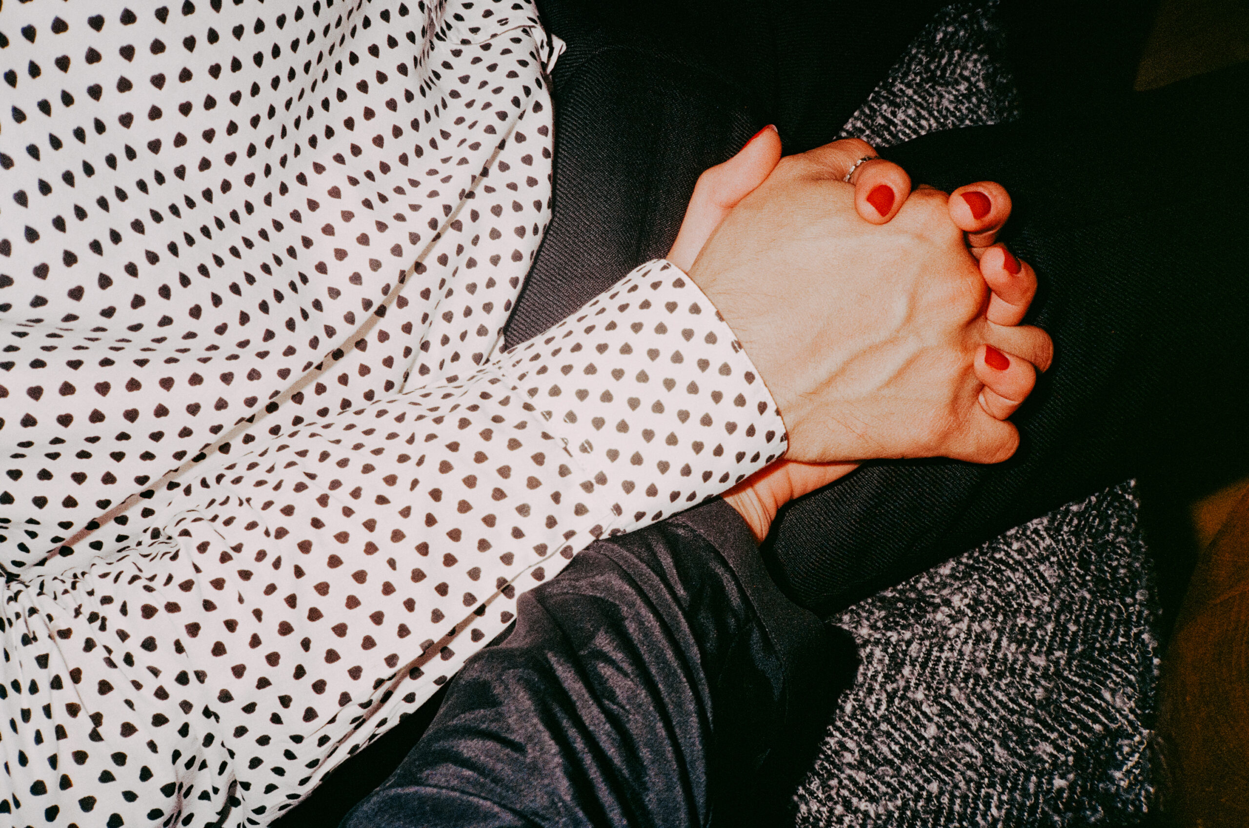 European Month of Photography: Beim European Month of Photography zu sehen: Holding Hands with You. Foto: Cherie Birkner