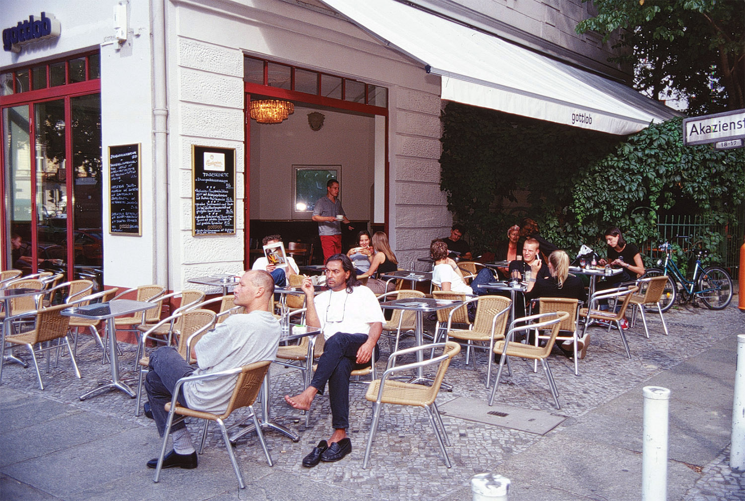 Das Gottlob gehört zu den Klassikern unter den Cafés in Schöneberg.