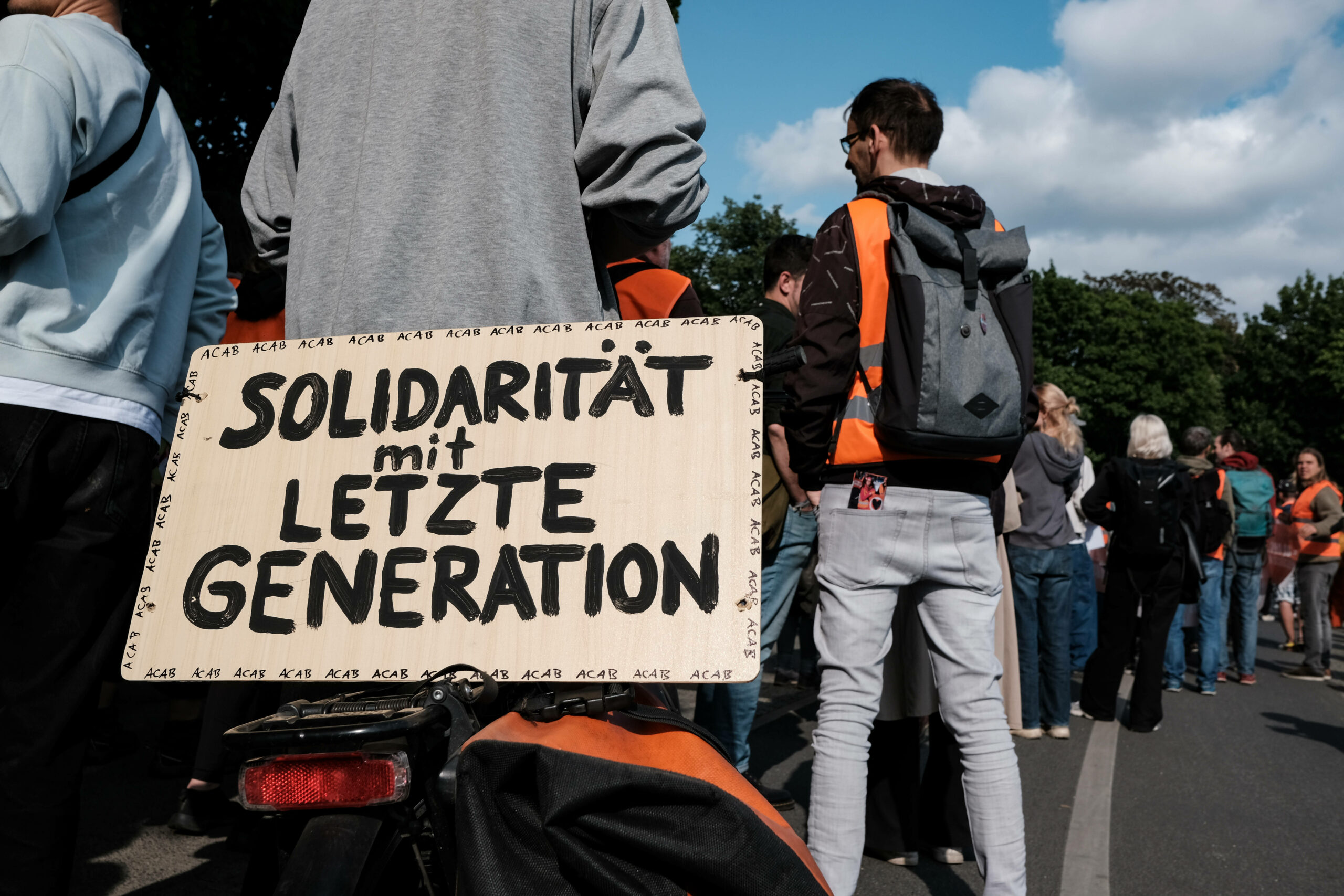 Solidaritätsbekundungen für die Letzte generation am 24. Mai 2023 in Berlin. Foto: Imago/aal.photo/Jonas Gehring