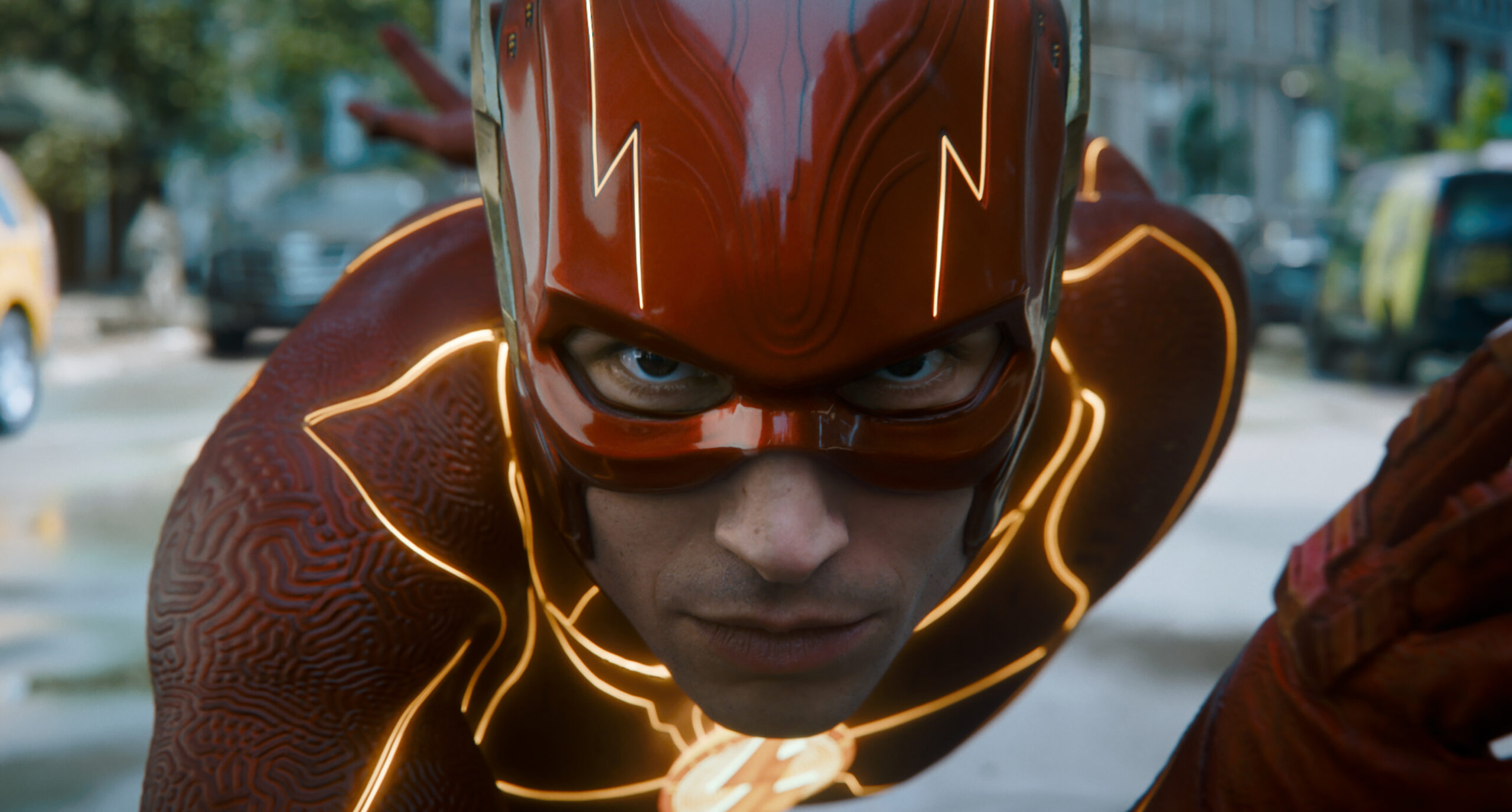 So schnell: Ezra Miller spielt die Titelrolle in „The Flash“. Foto: © 2023 Warner Bros. Entertainment Inc. All Rights Reserved. Courtesy of Warner Bros. Pictures/™ & © DC Comics
