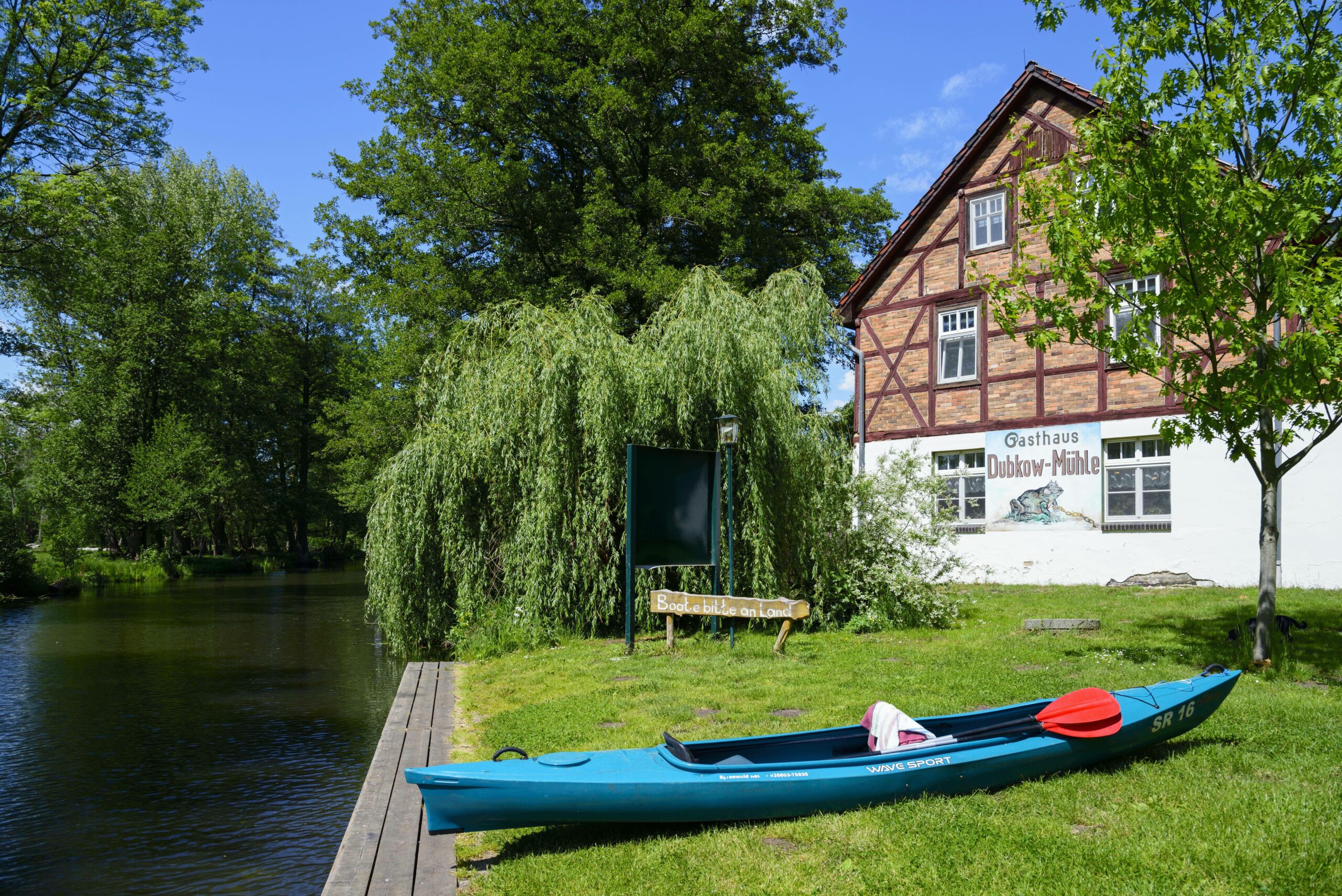 Die Dubkow-Mühle ist einer der ältesten Gasthäuser im Spreewald und gehört unbedingt in die Liste der  besten Restaurants im Landkreis Oberspreewald-Lausitz.