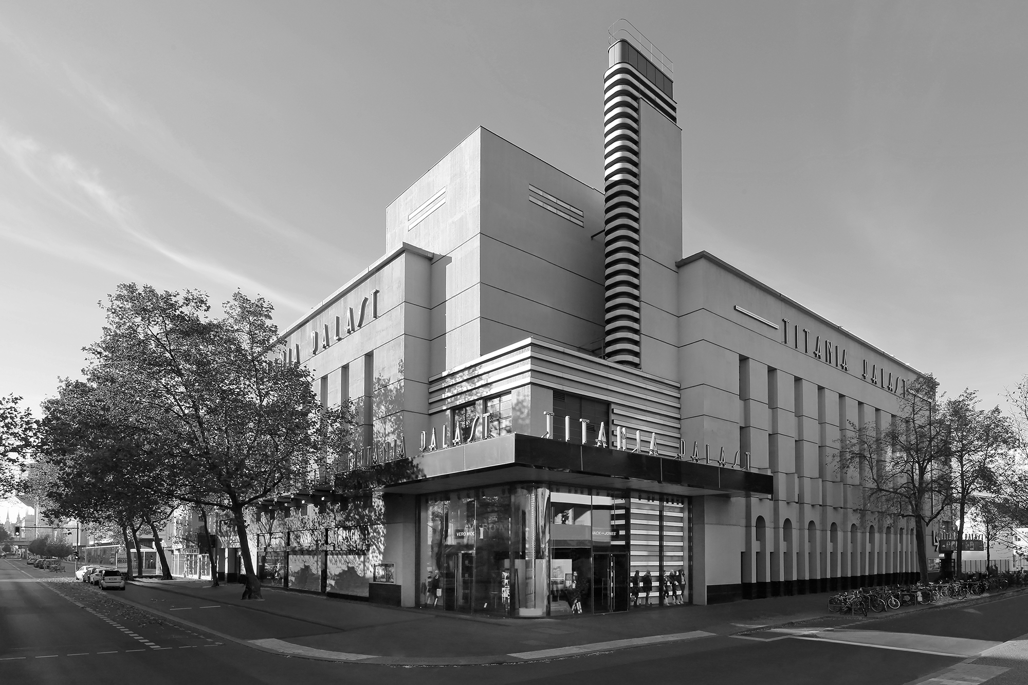 Kino Titania Palast, Steglitz, 1928, Architekten: Schöffler, Schlönbach, Jacobi. Foto: Jean Molitor