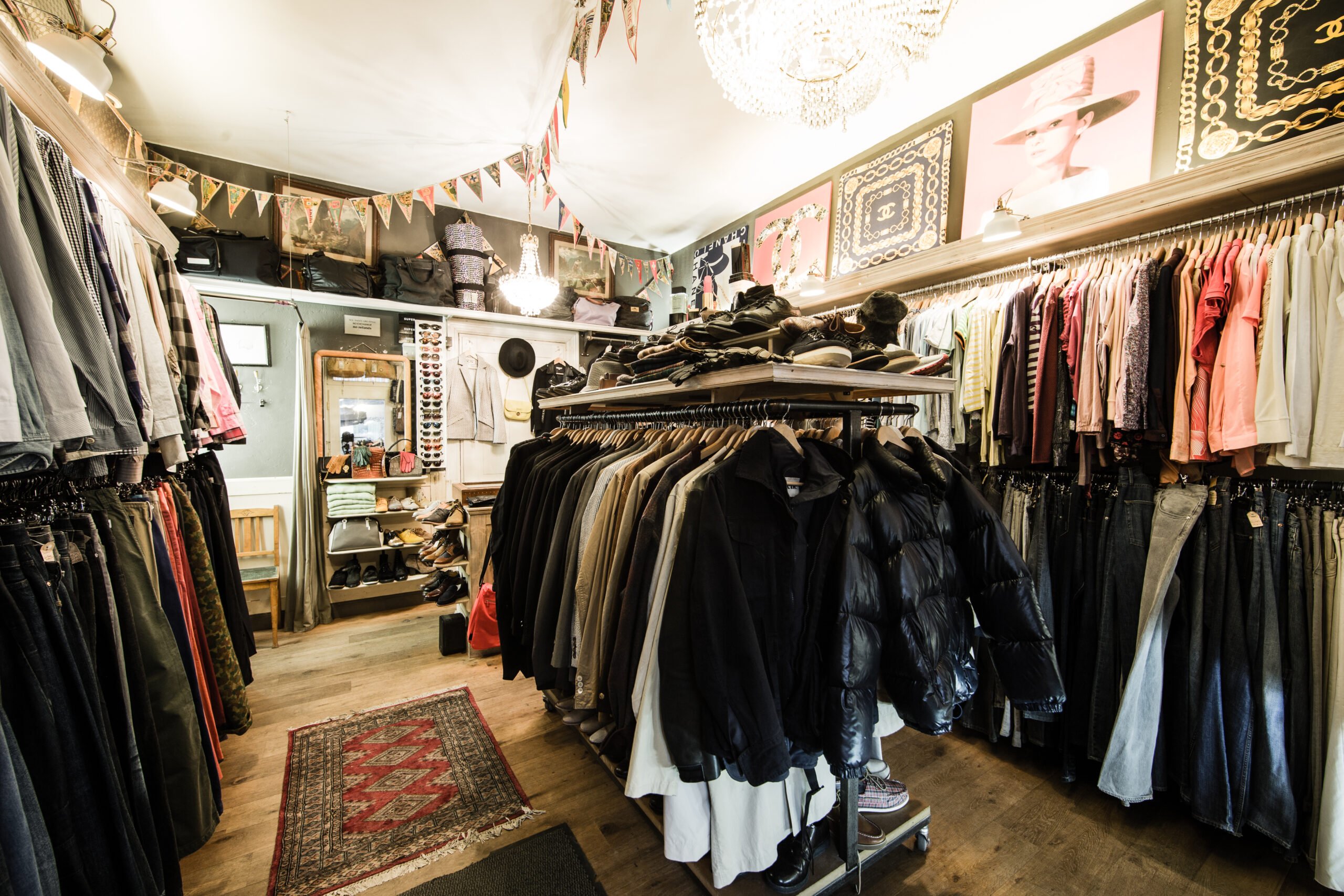 Goo ist ein besonderes Vintage-Geschäft in Prenzlauer Berg, in dem Modeaffine Legeres und Schickes gleichermaßen finden.